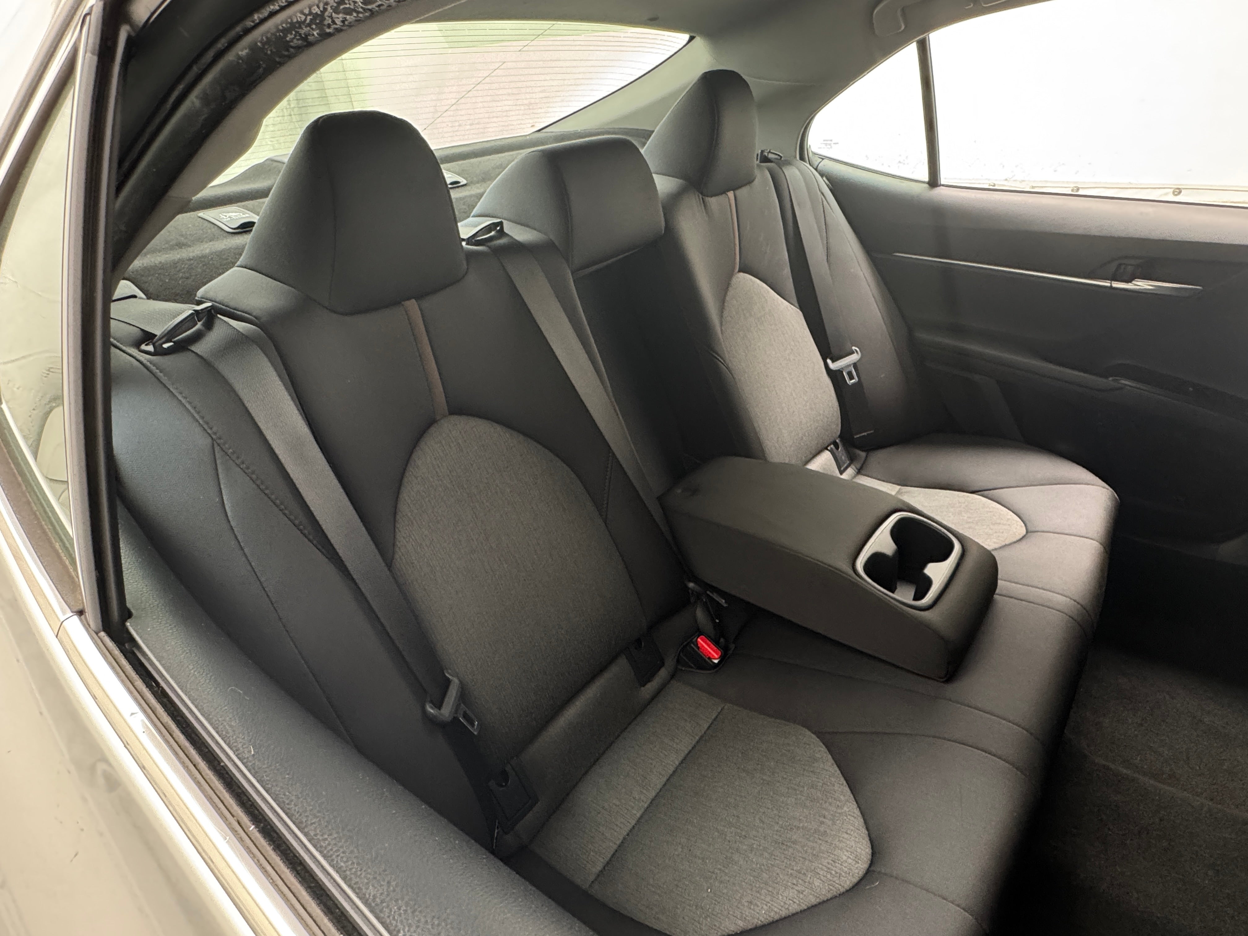 2018 Toyota Camry LE 6