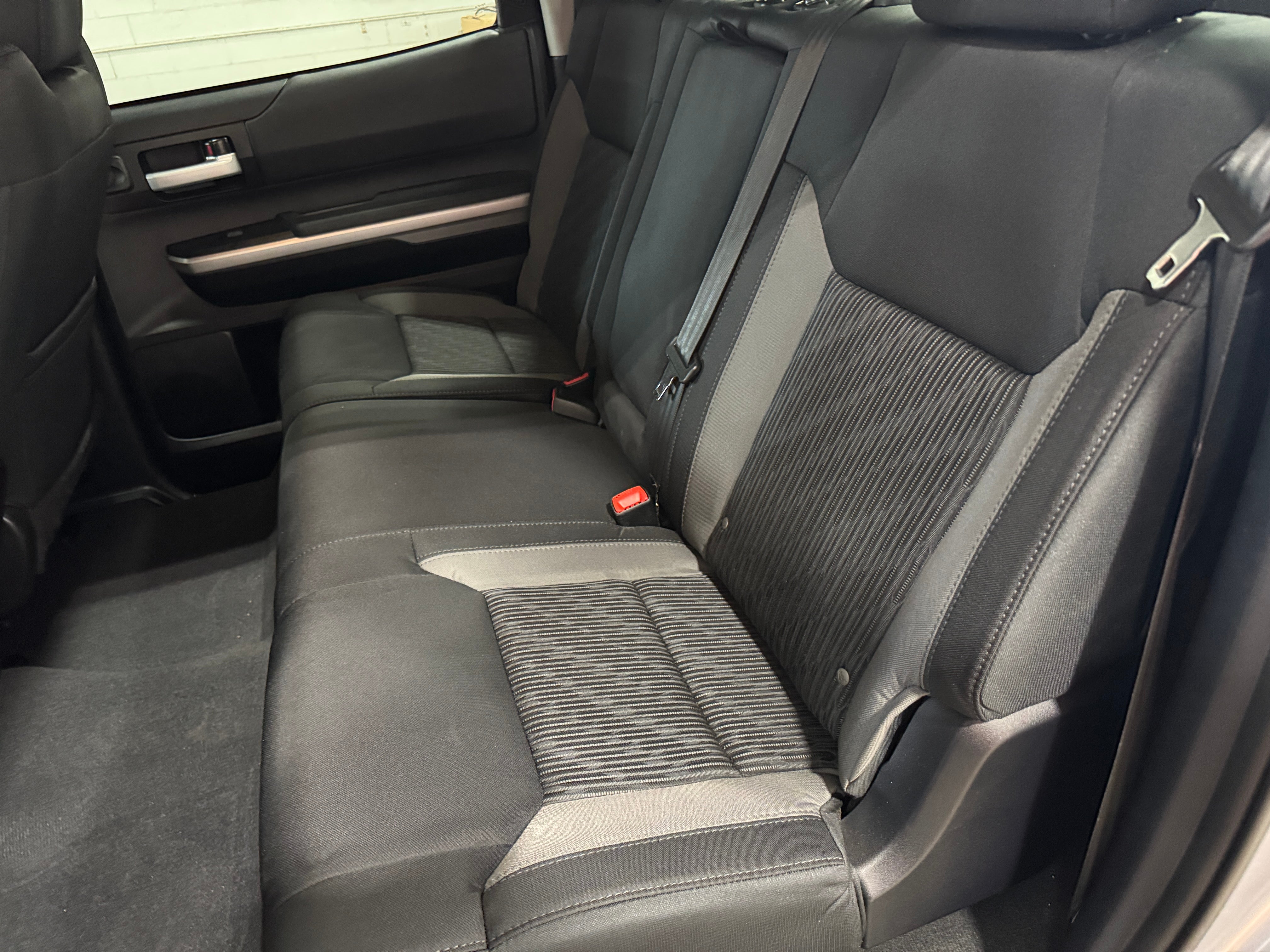 2014 Toyota Tundra SR5 6