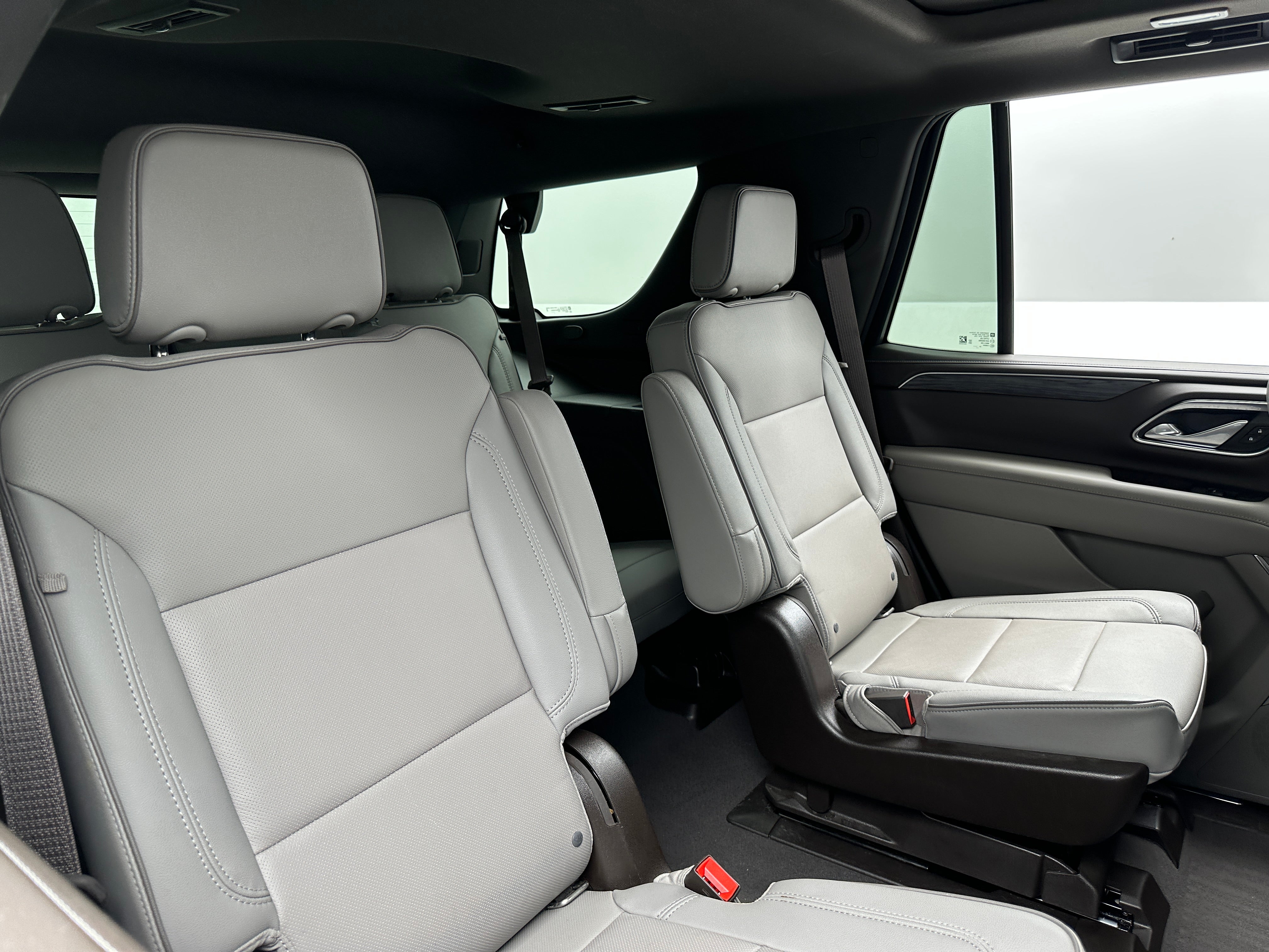 2022 GMC Yukon SLT 5