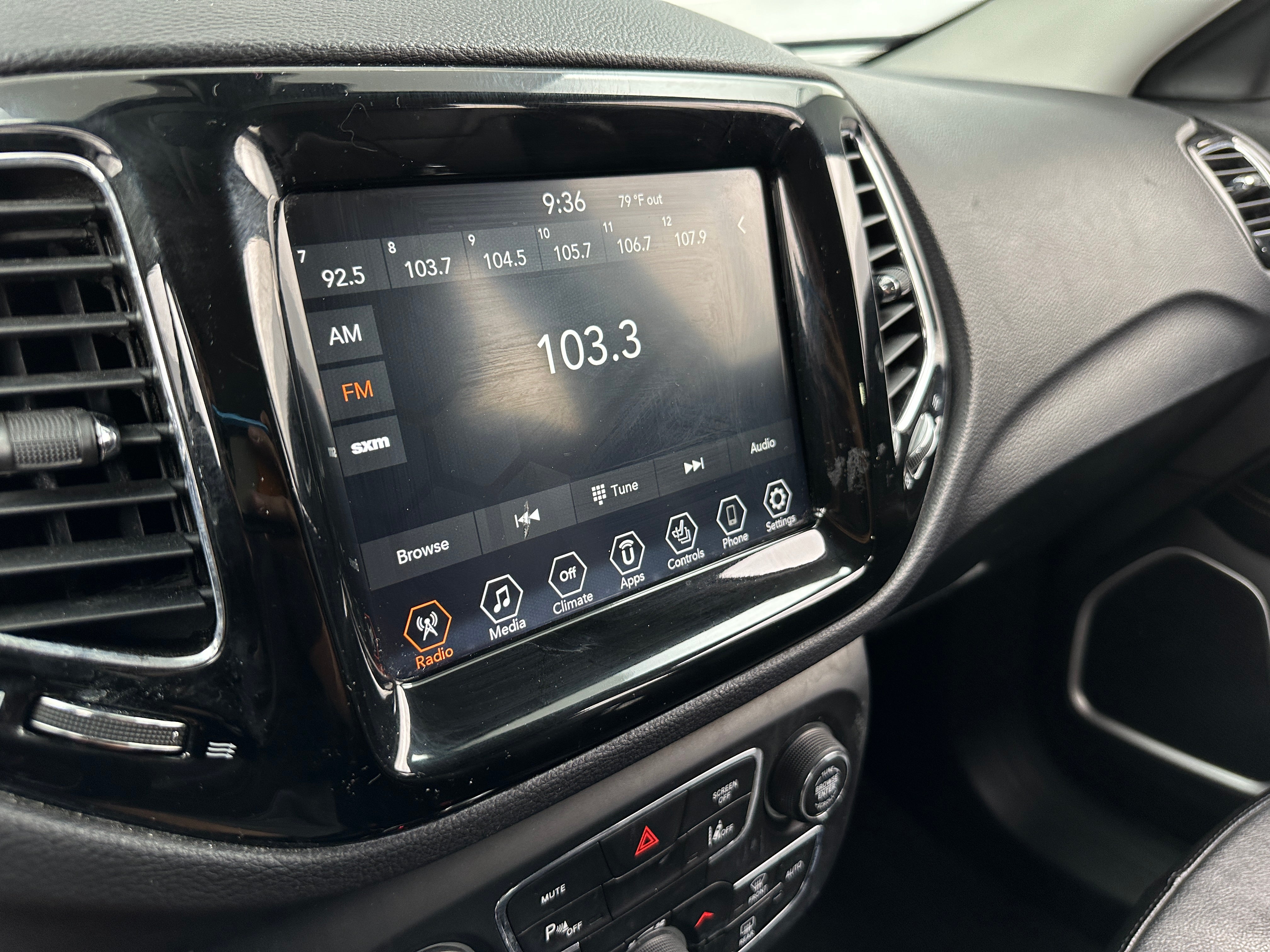 2021 Jeep Compass Limited 3
