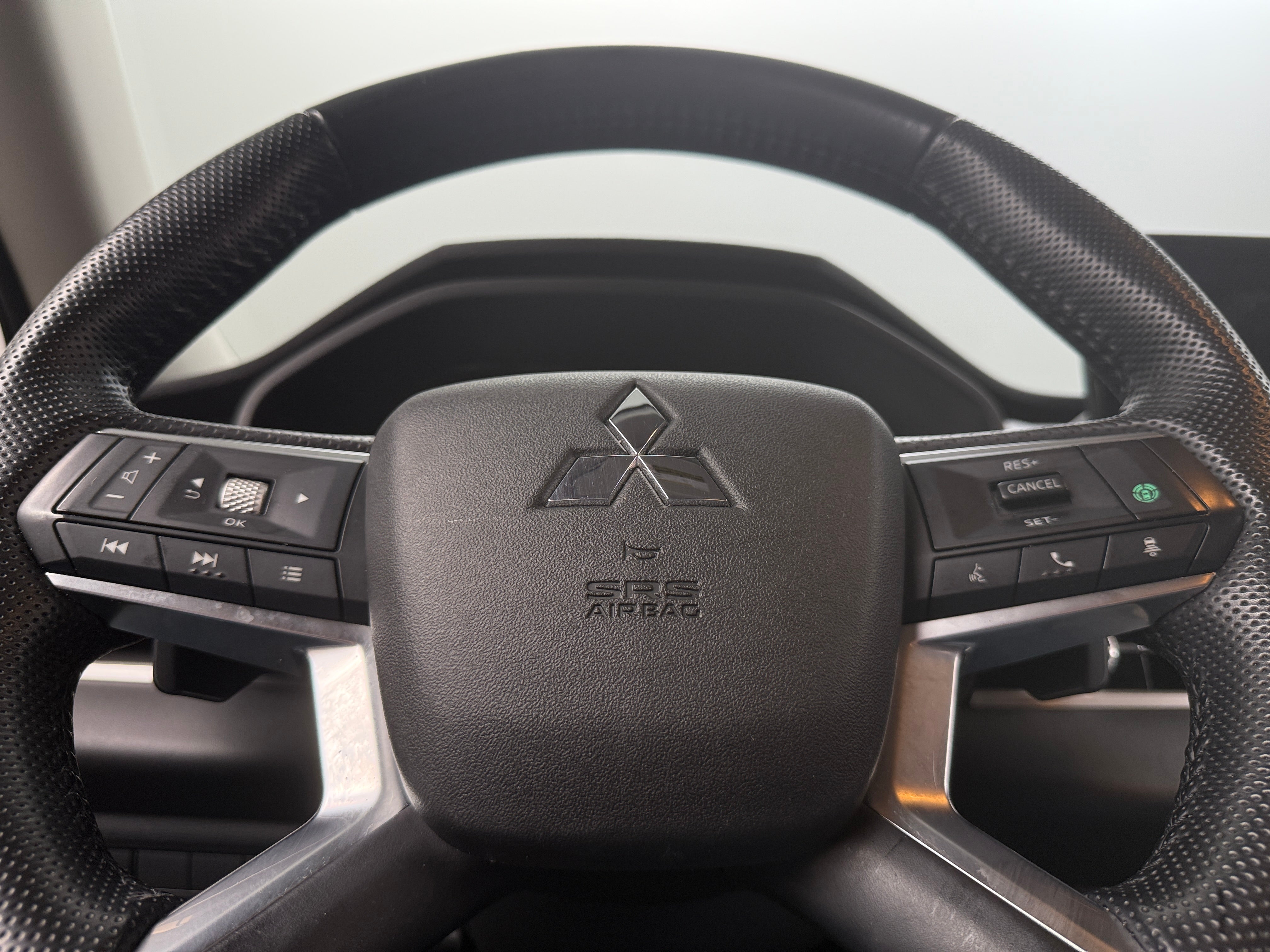 2022 Mitsubishi Outlander SEL 4