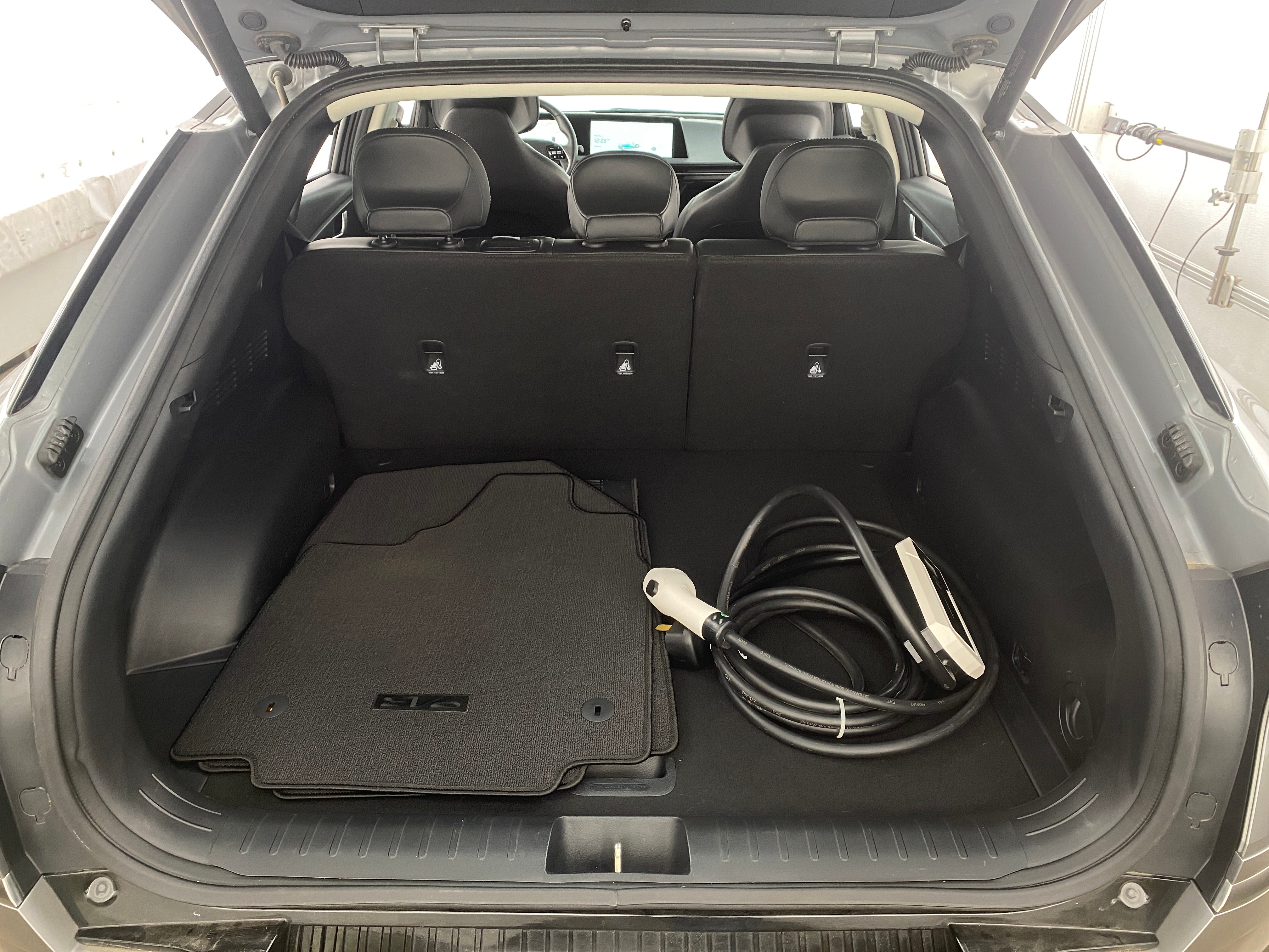 2022 Kia EV6 Wind 6