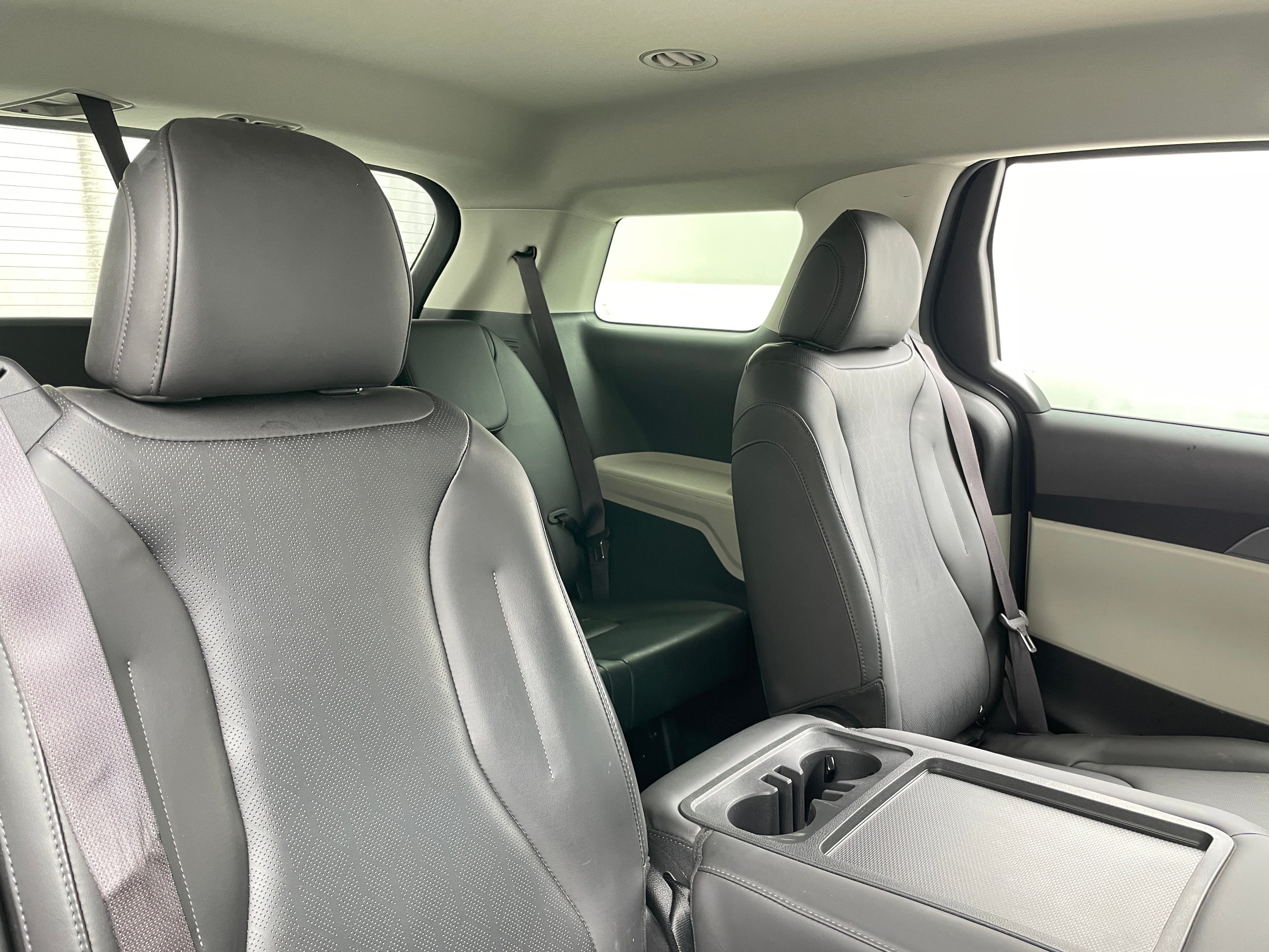 2022 Kia Carnival LX 5