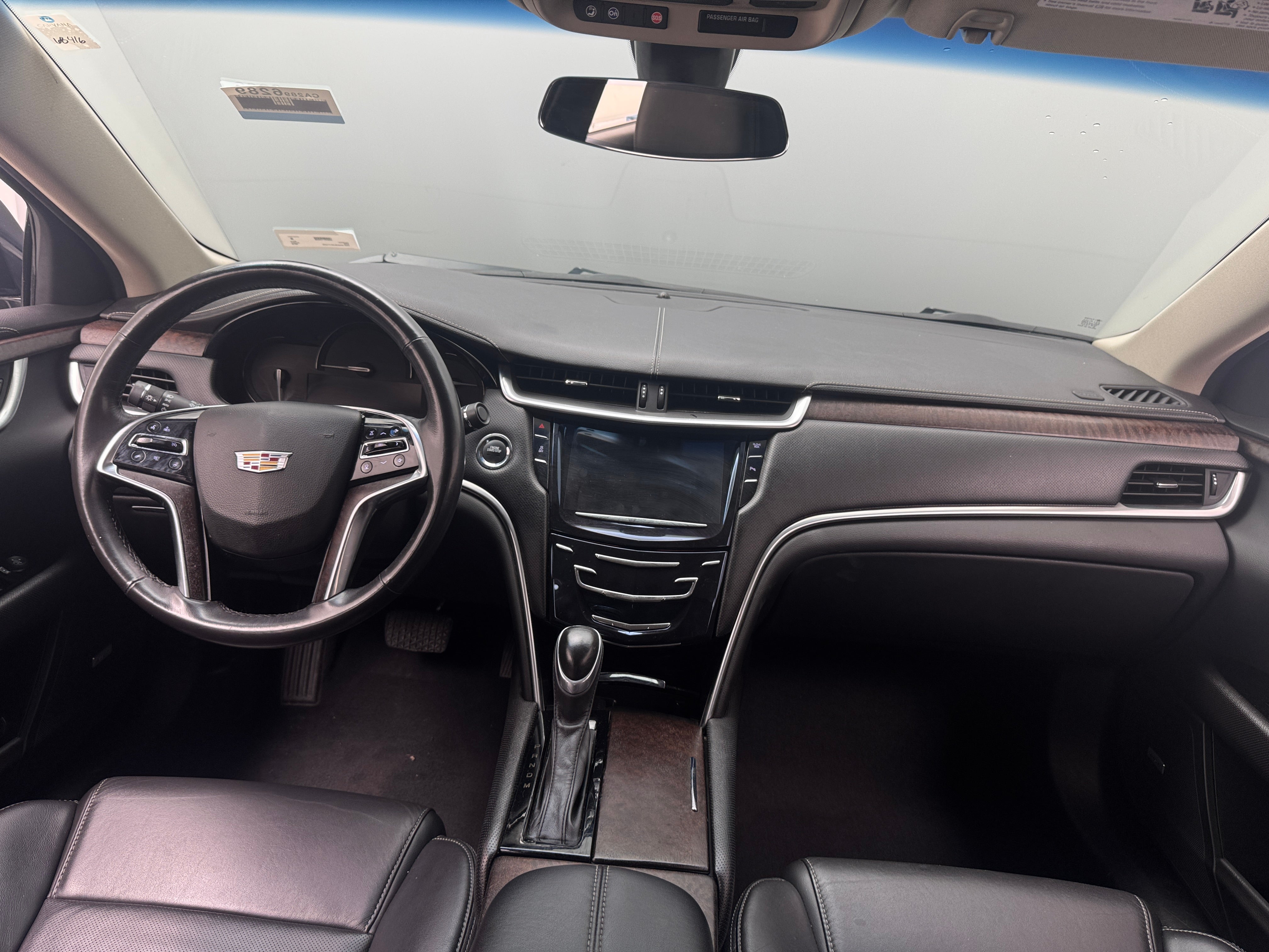 2018 Cadillac XTS Luxury 2