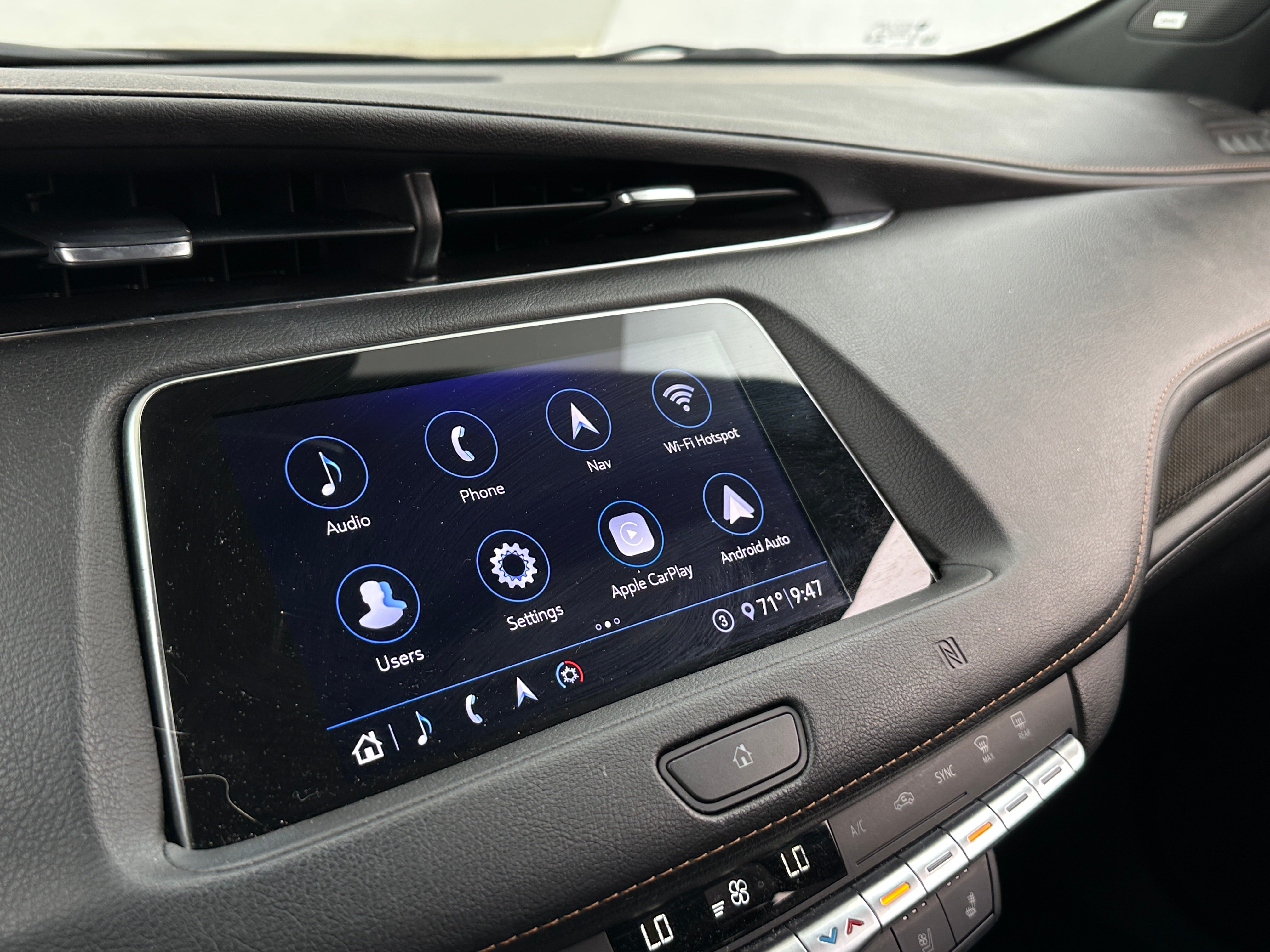 2020 Cadillac XT4 Sport 3