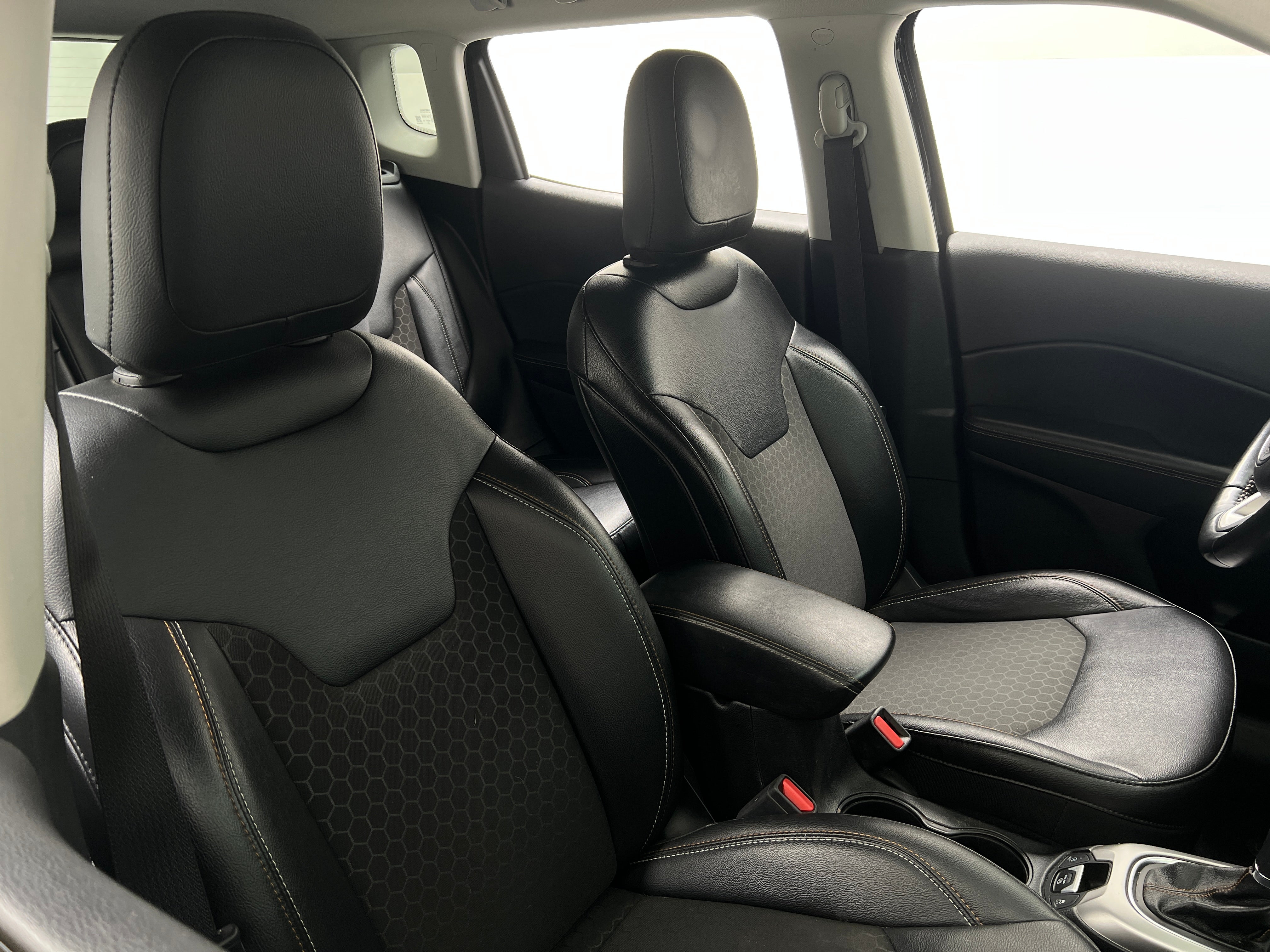 2021 Jeep Compass Latitude 2
