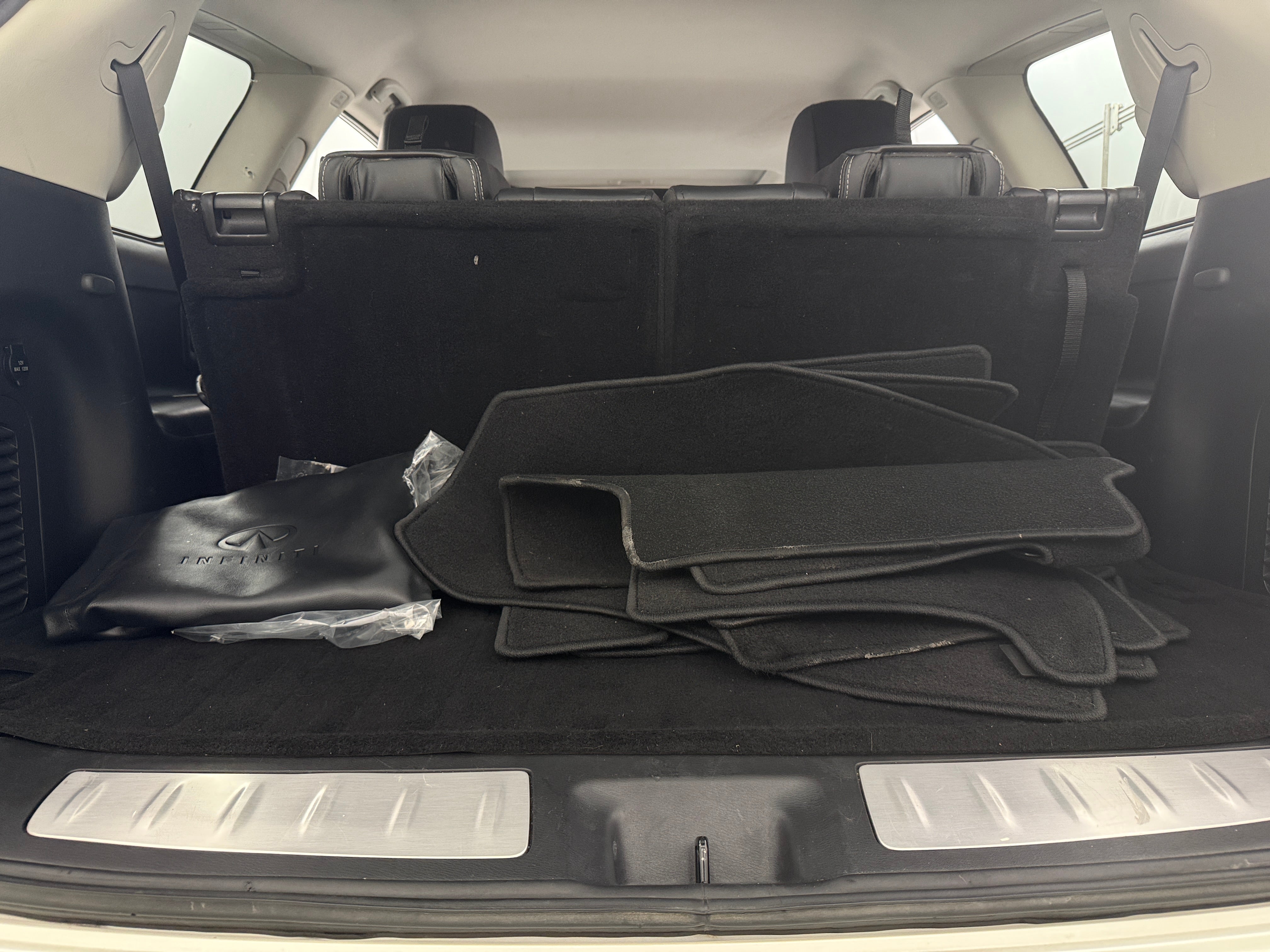 2019 INFINITI QX60 Luxe 6