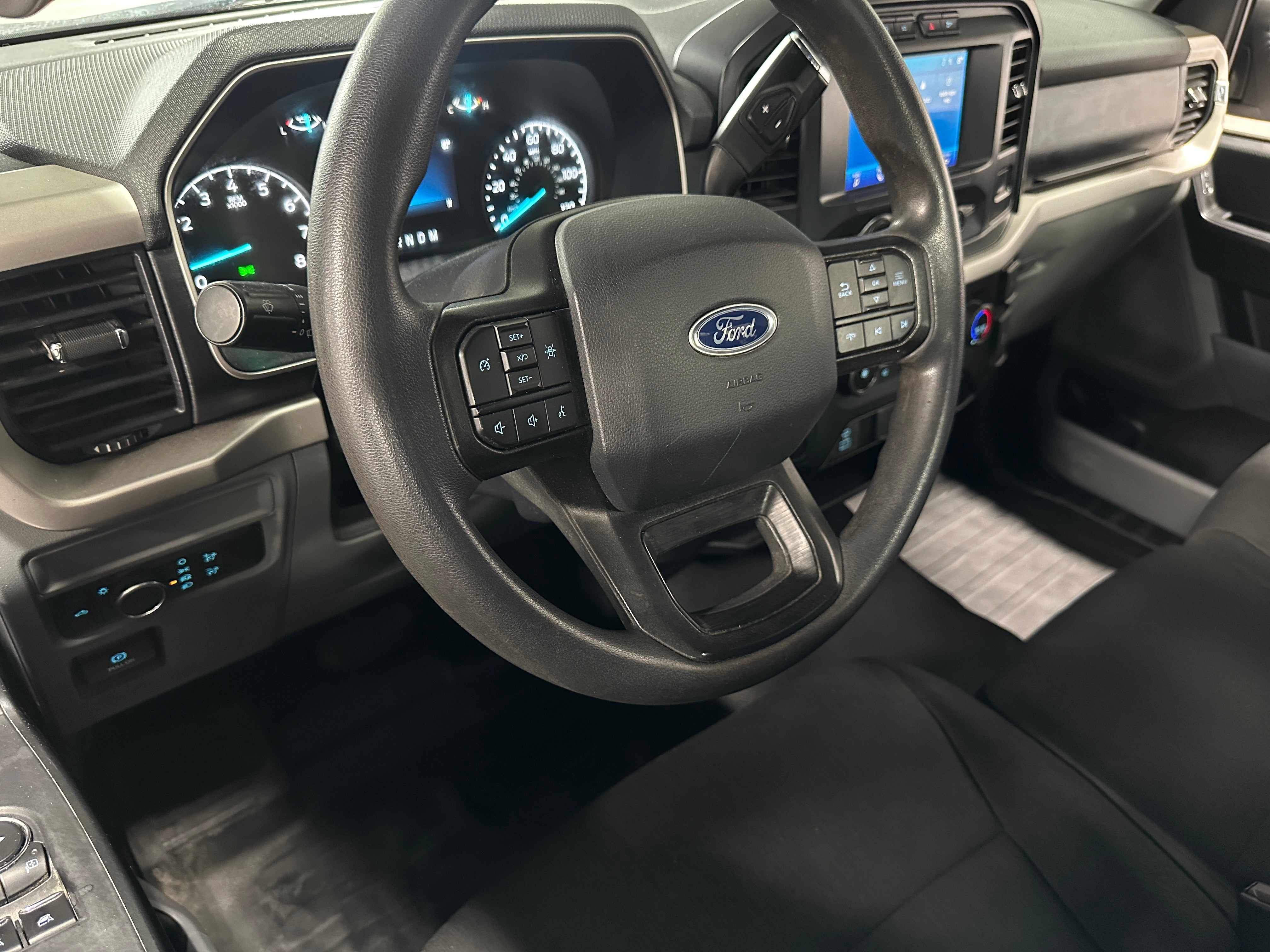 2021 Ford Econoline E-150 3
