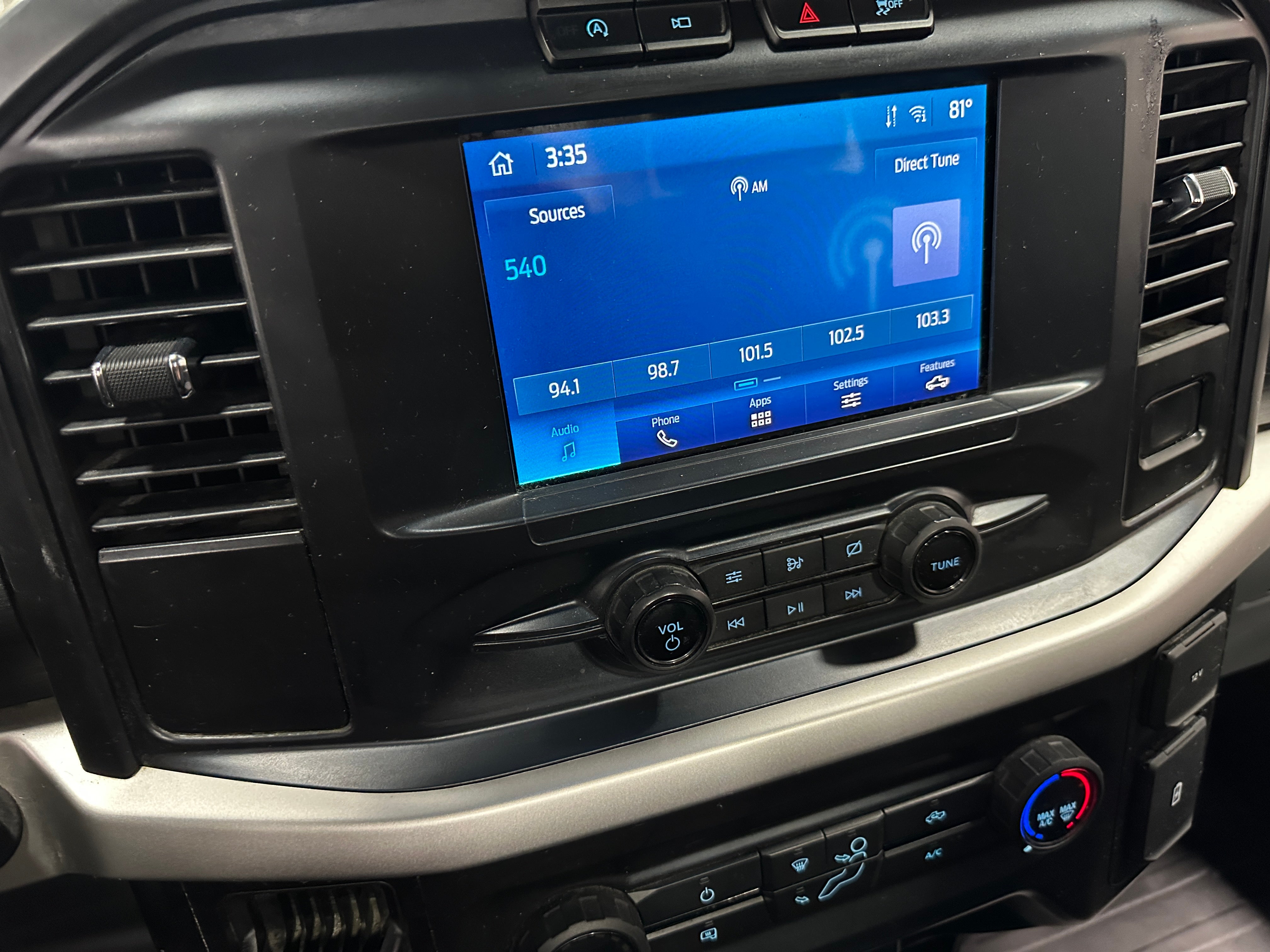 2021 Ford Econoline E-150 4