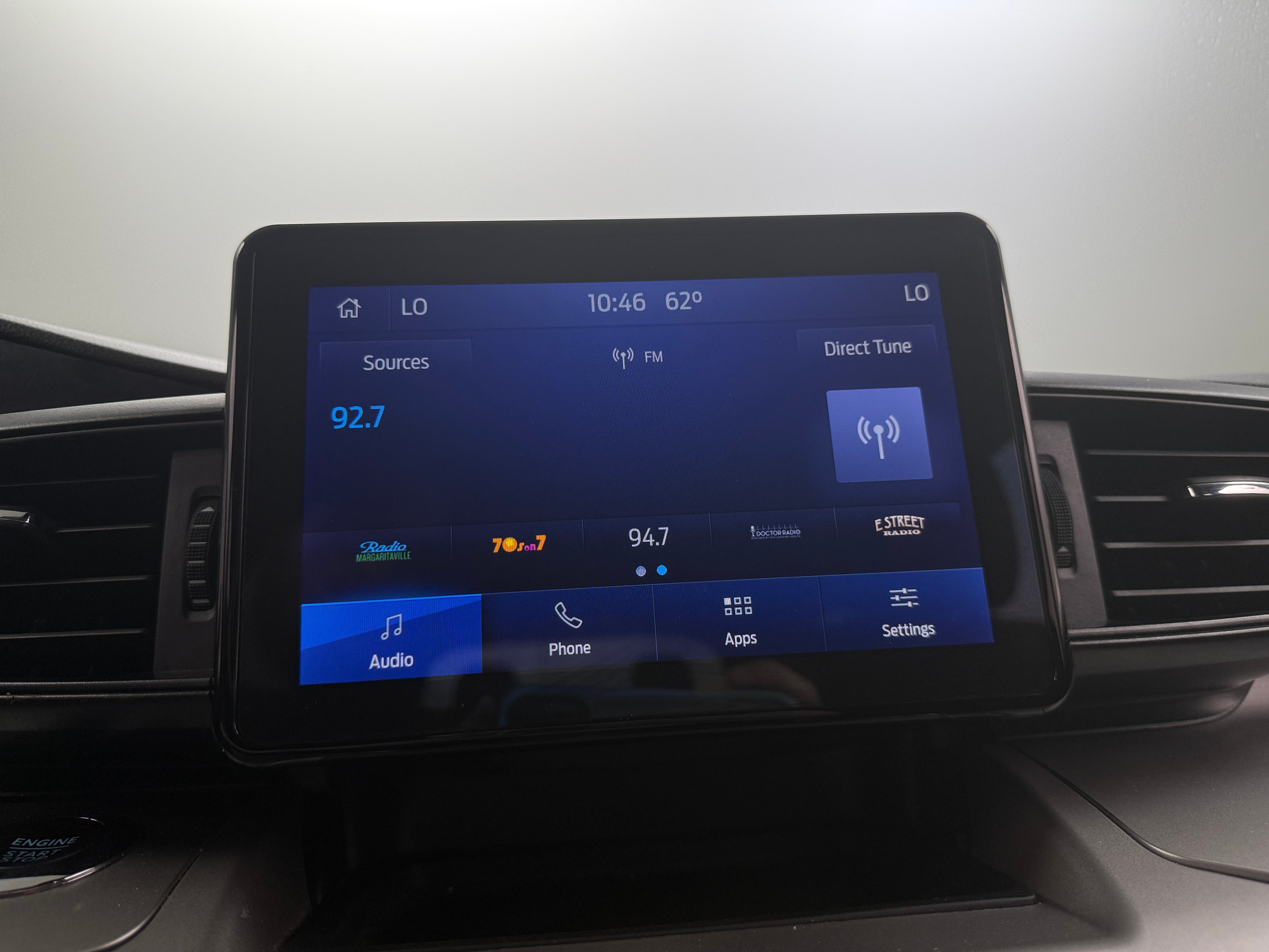 2022 Ford Explorer XLT 4