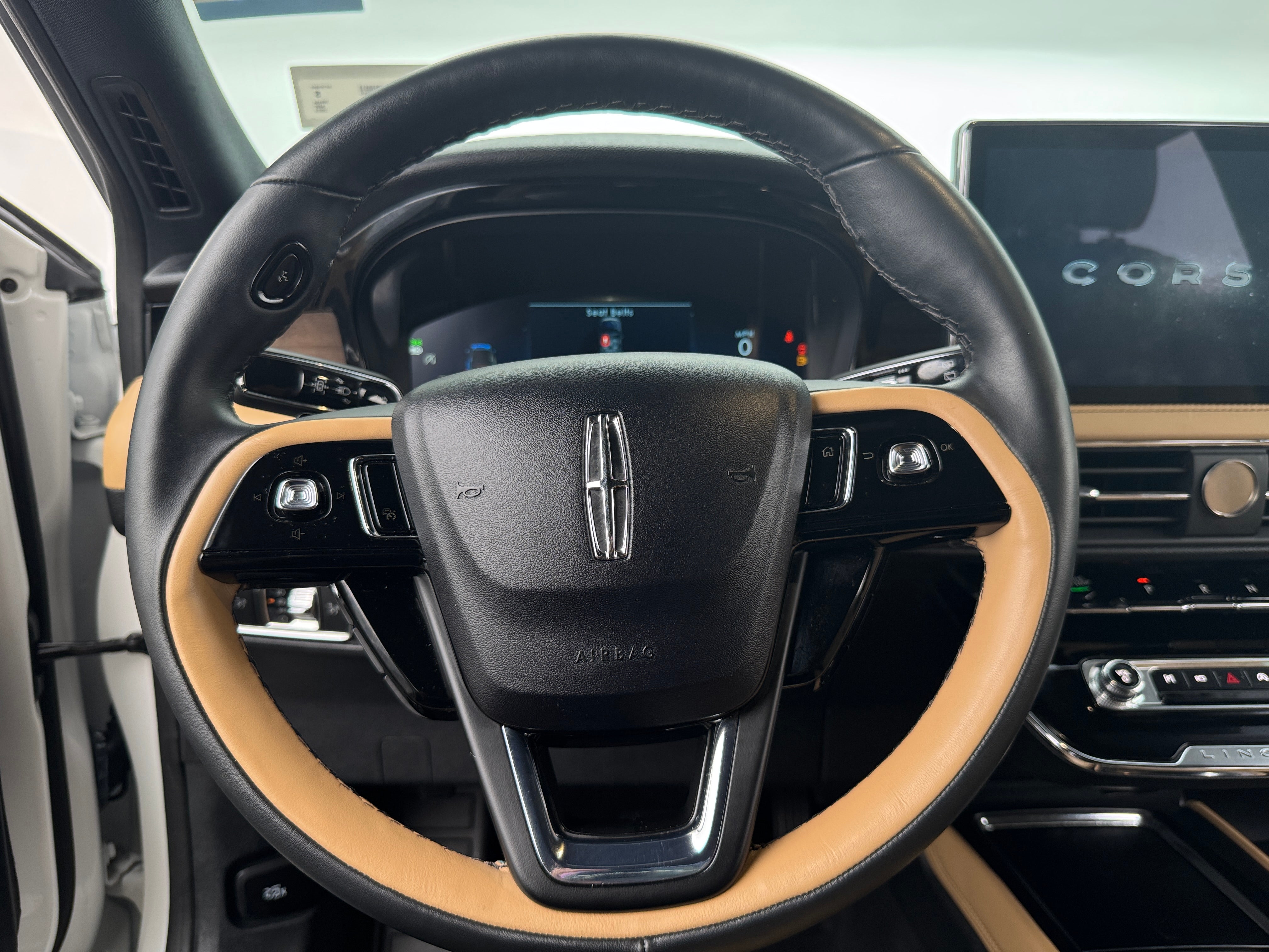 2023 Lincoln Corsair Reserve 4