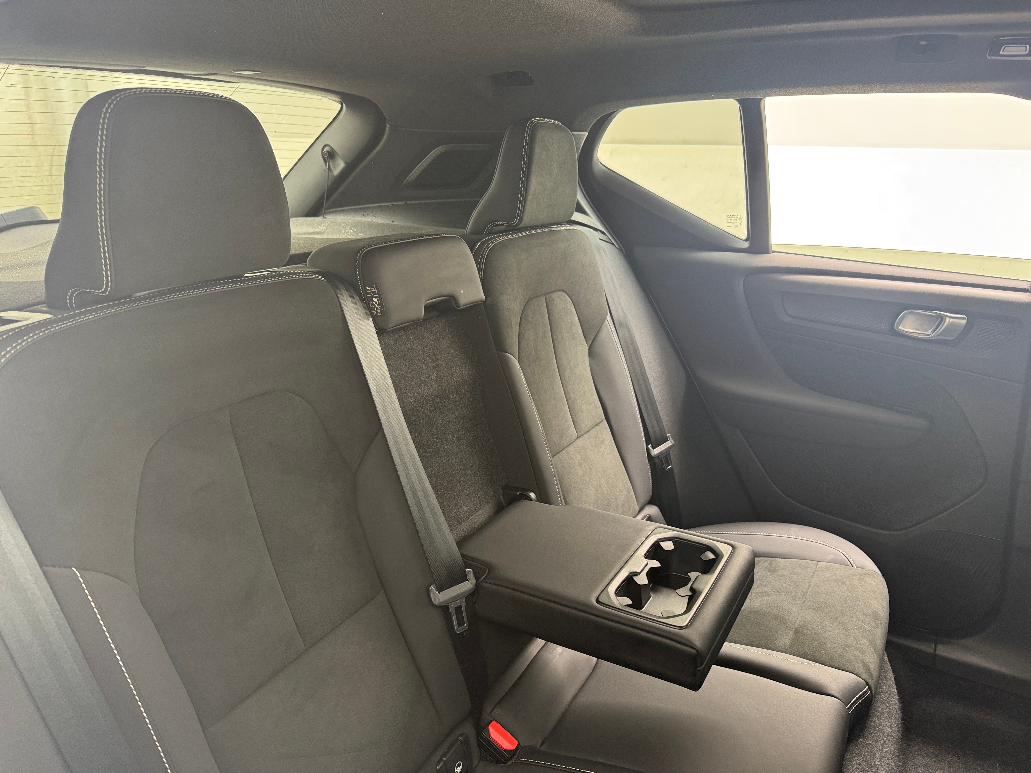 2023 Volvo XC40 Recharge Ultimate 5