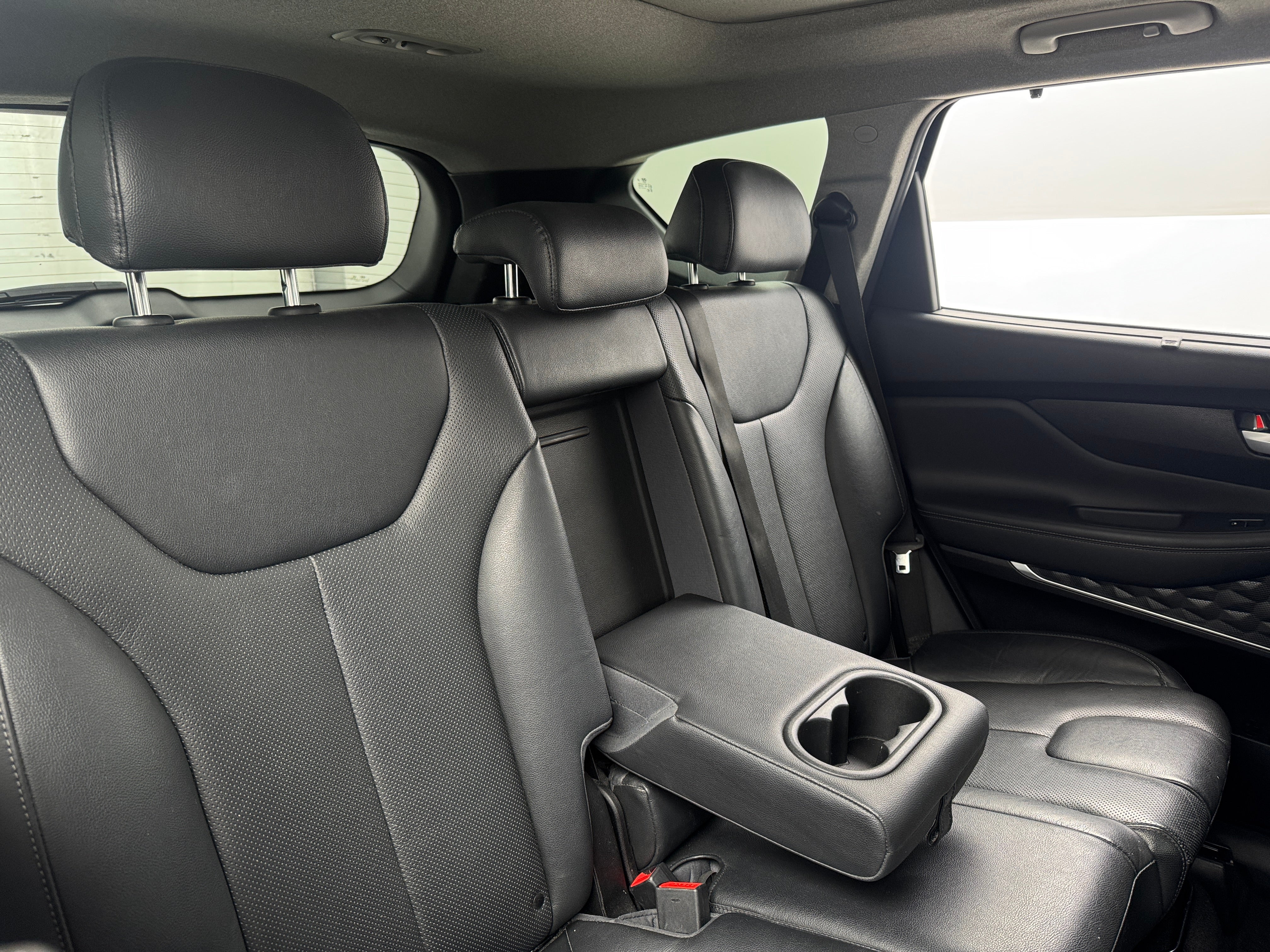 2019 Hyundai Santa Fe Limited 5