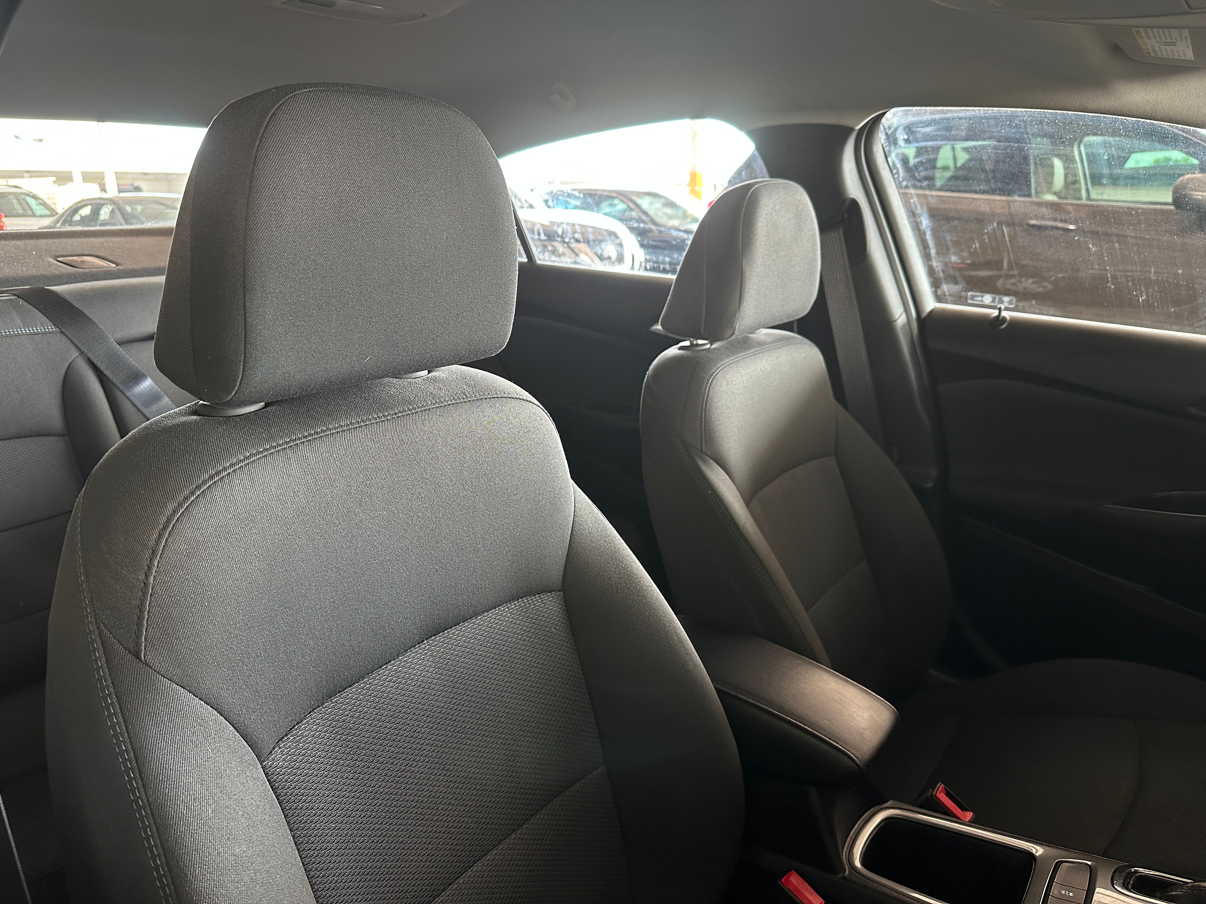 2018 Chevrolet Cruze LT 2
