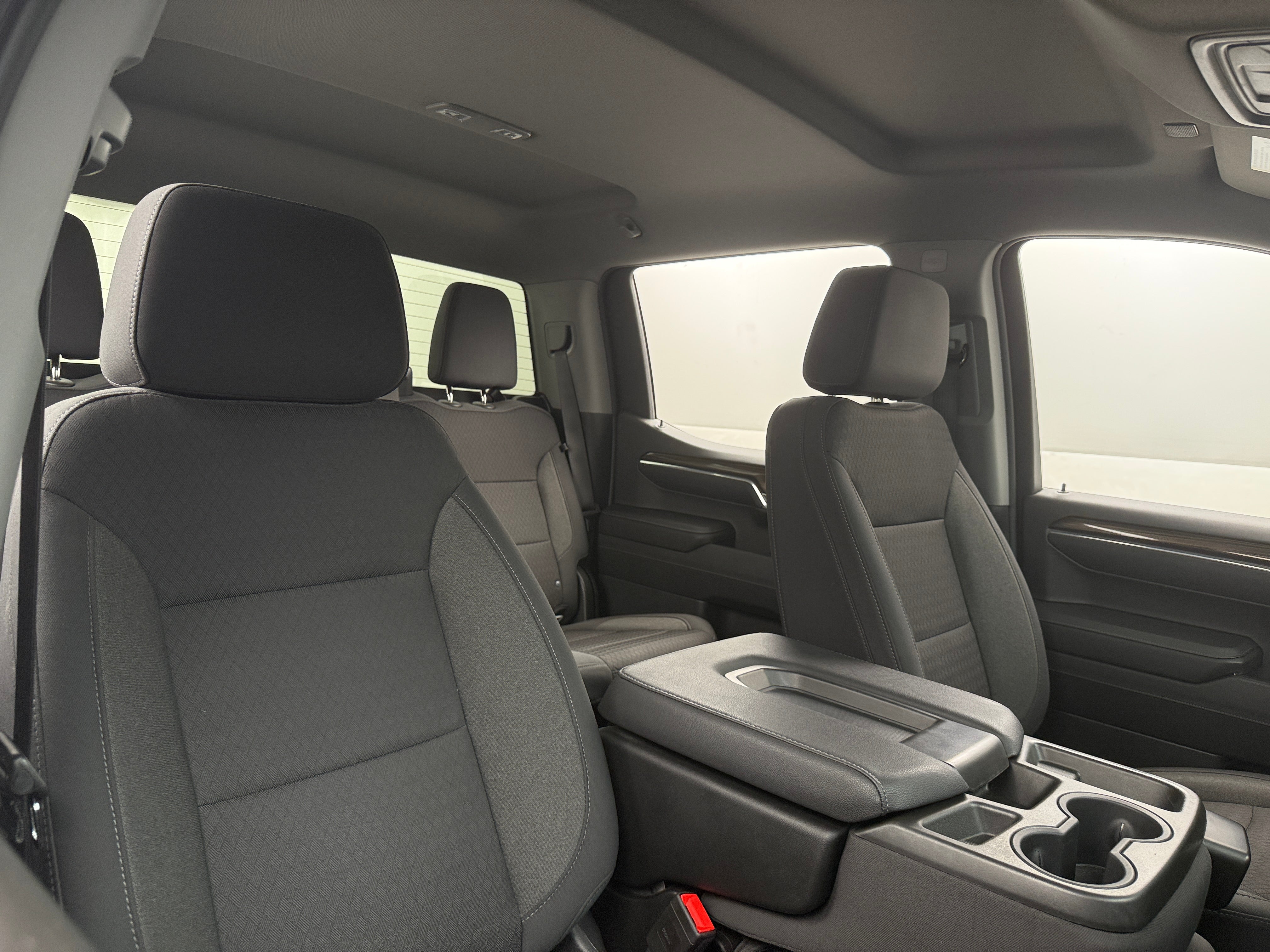 2023 Chevrolet Silverado 1500 LT 2