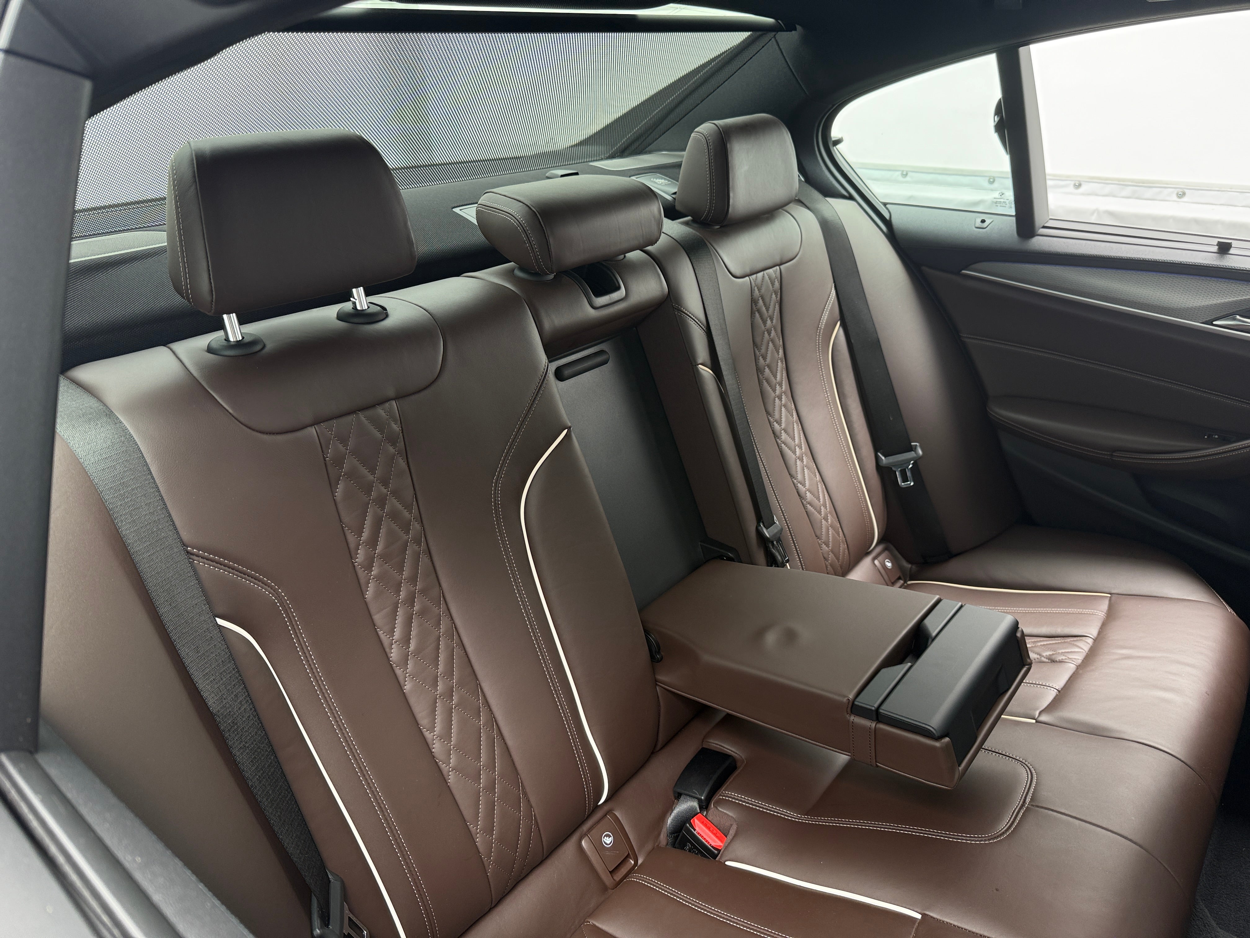 2017 BMW 5 Series 530i 5