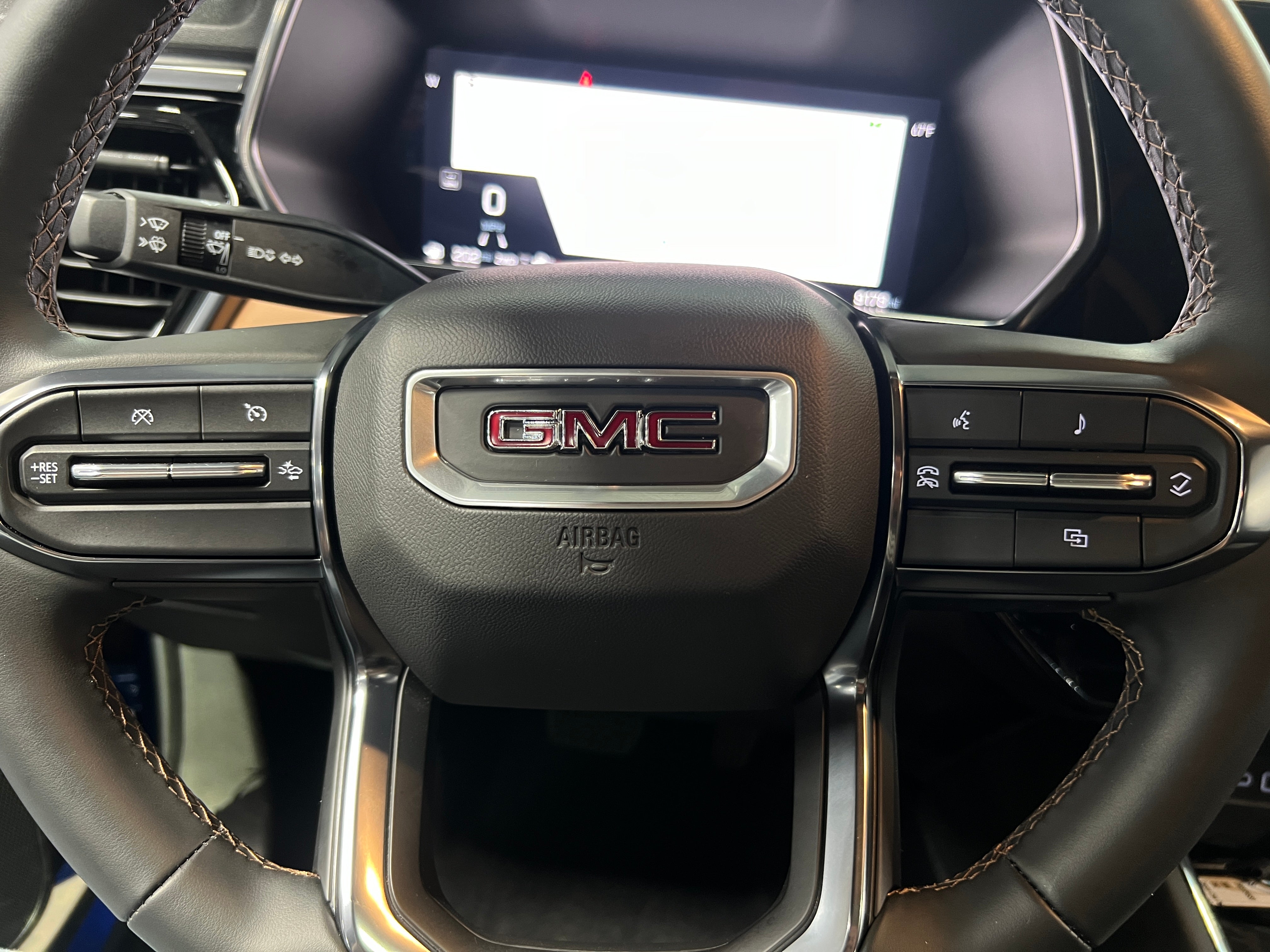 2024 GMC Canyon AT4 4