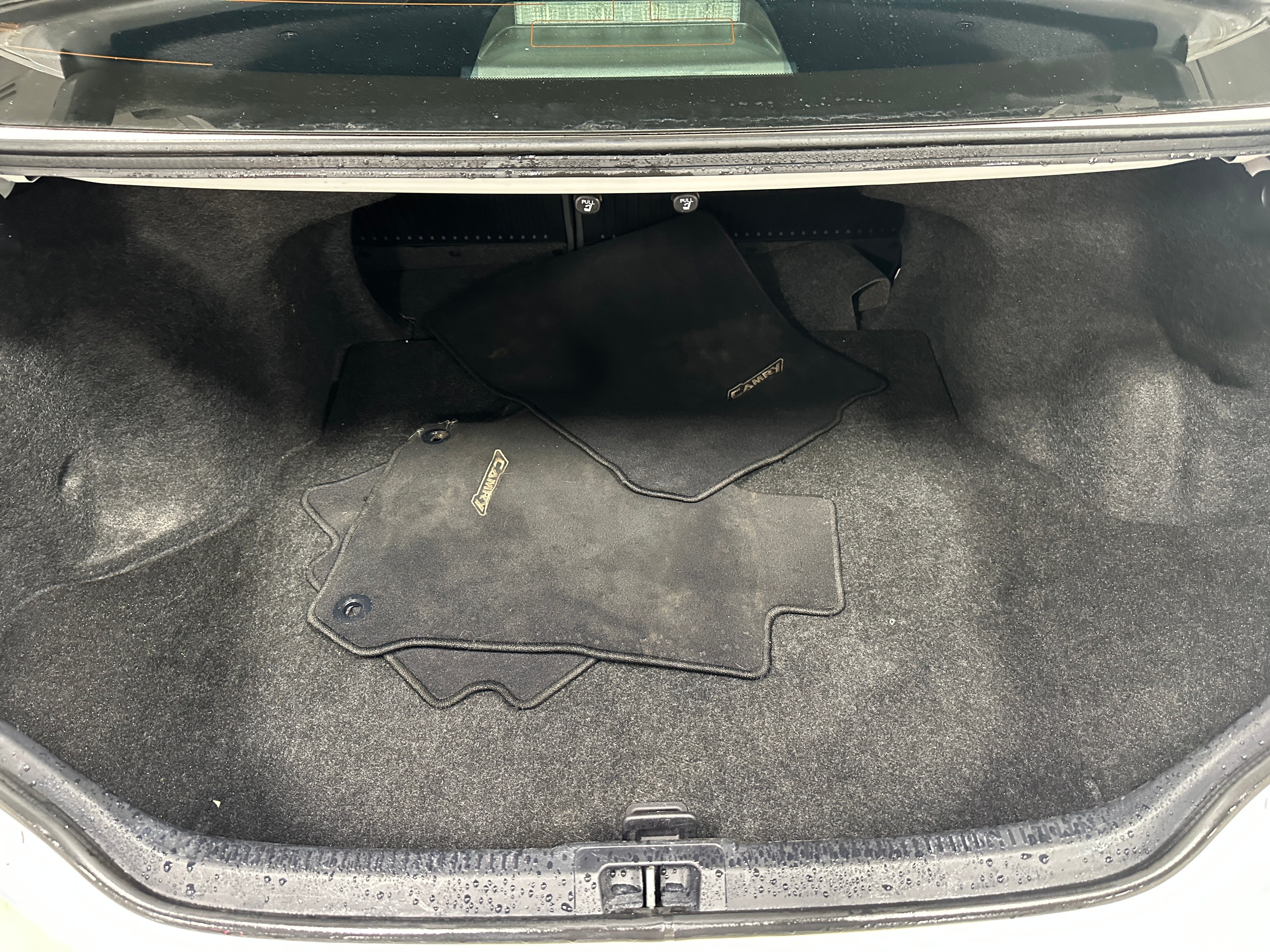2017 Toyota Camry SE 6