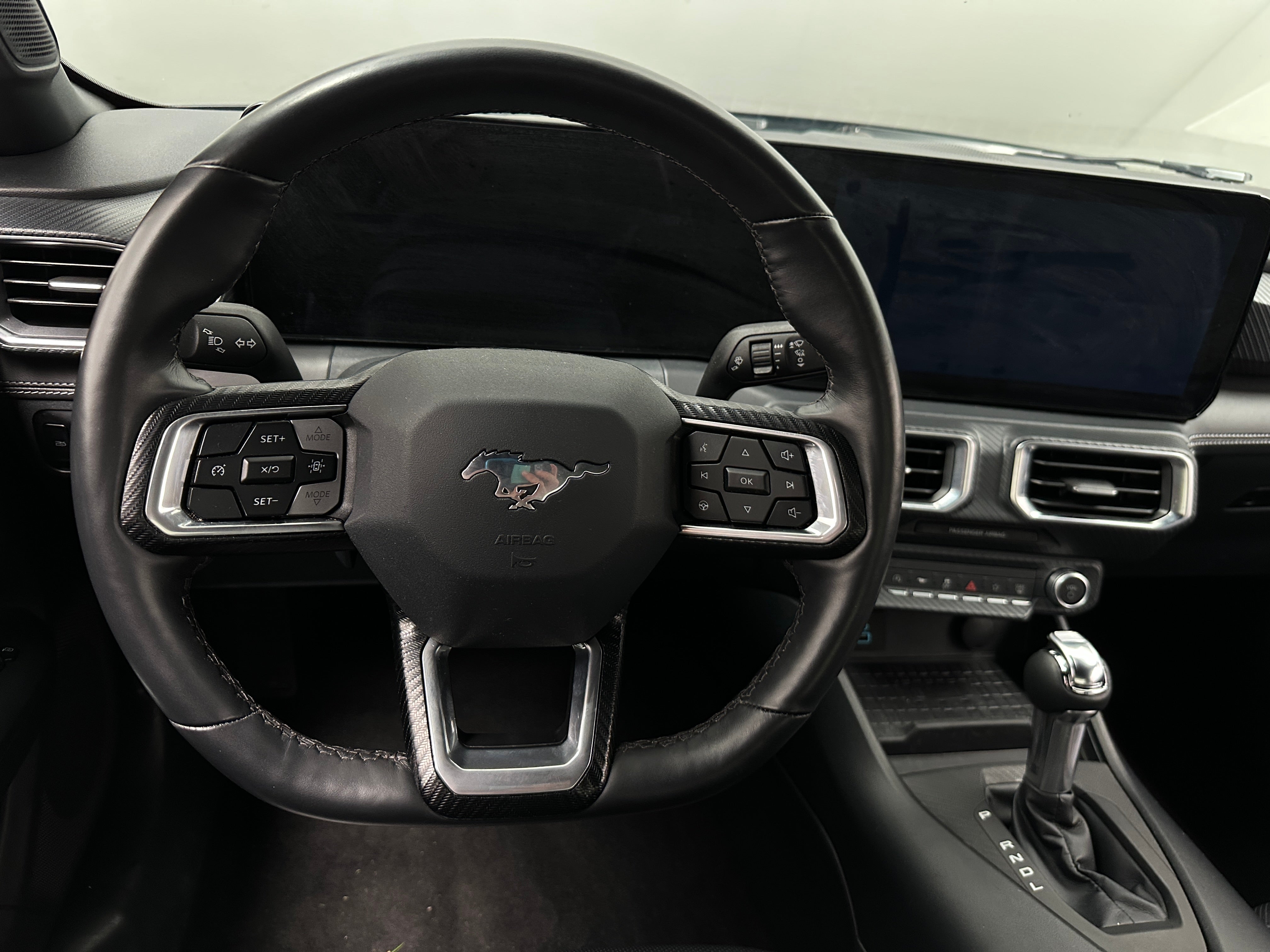 2024 Ford Mustang  4