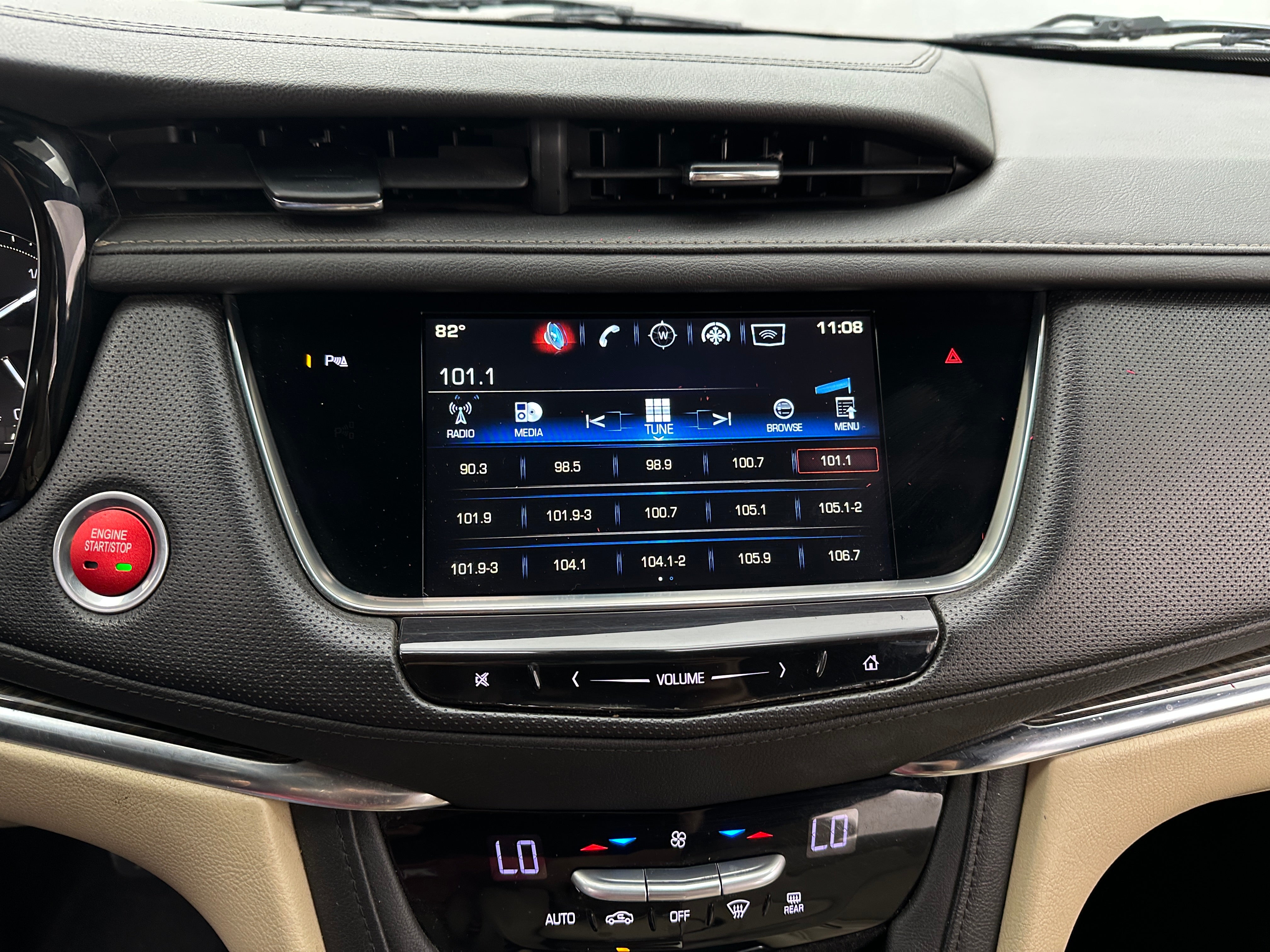2017 Cadillac XT5 Base 3