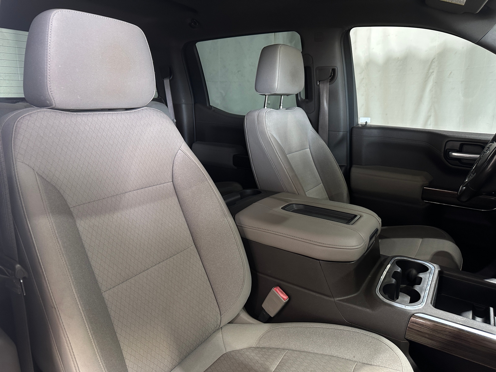 Thumbnail: 2019 Chevrolet Silverado 1500 - 2