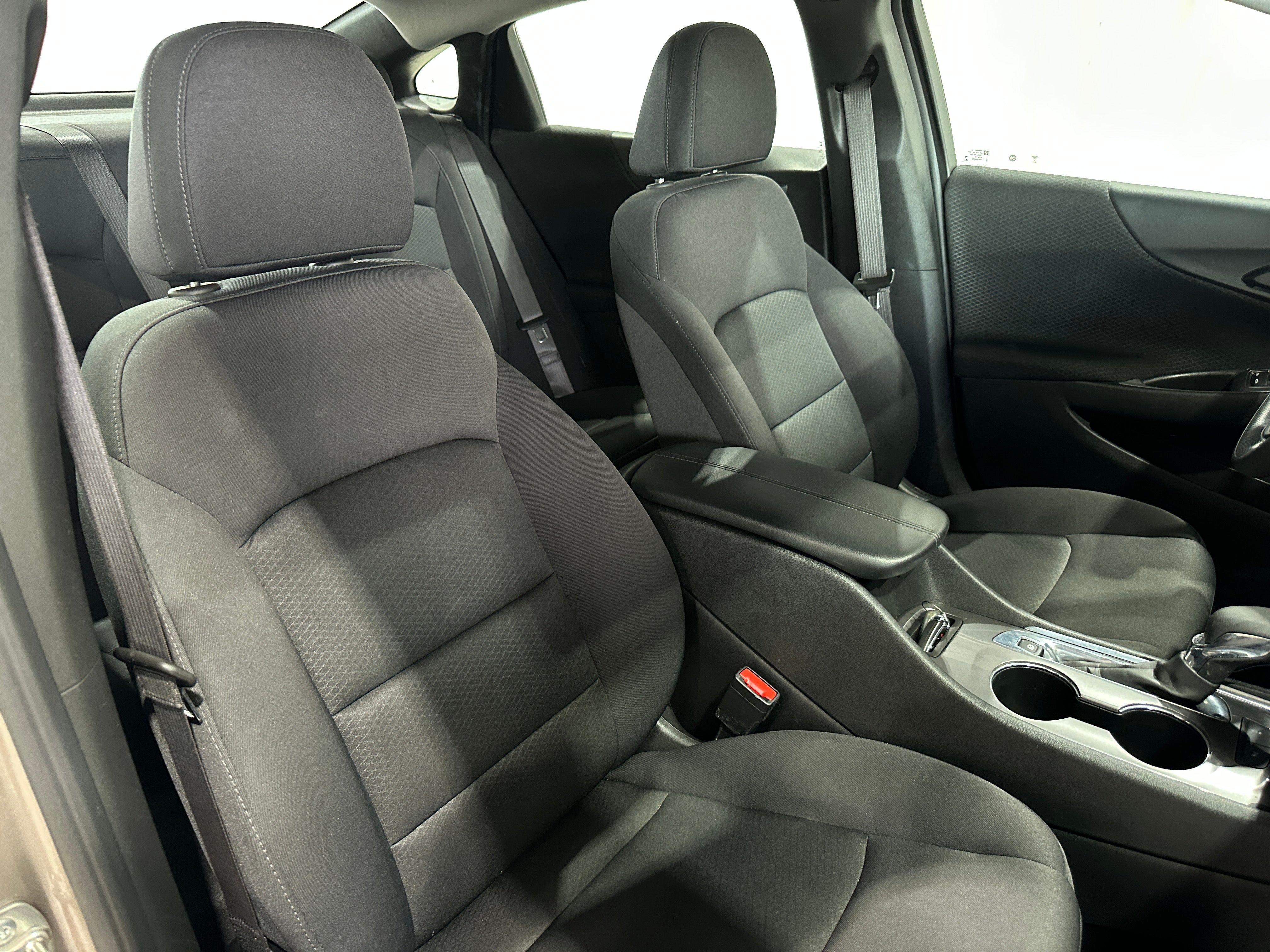 2024 Chevrolet Malibu LT 2