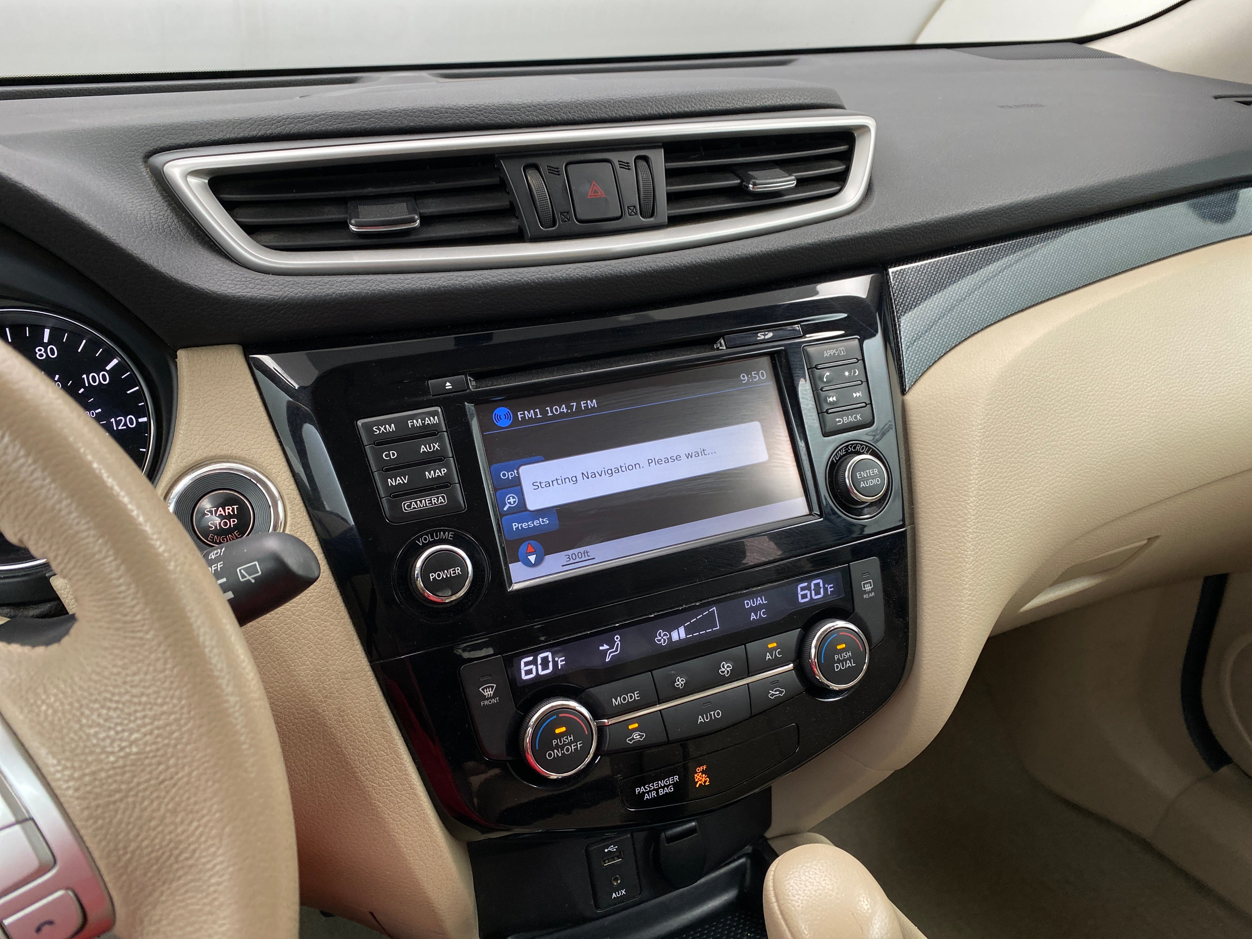 2015 Nissan Rogue SL 3