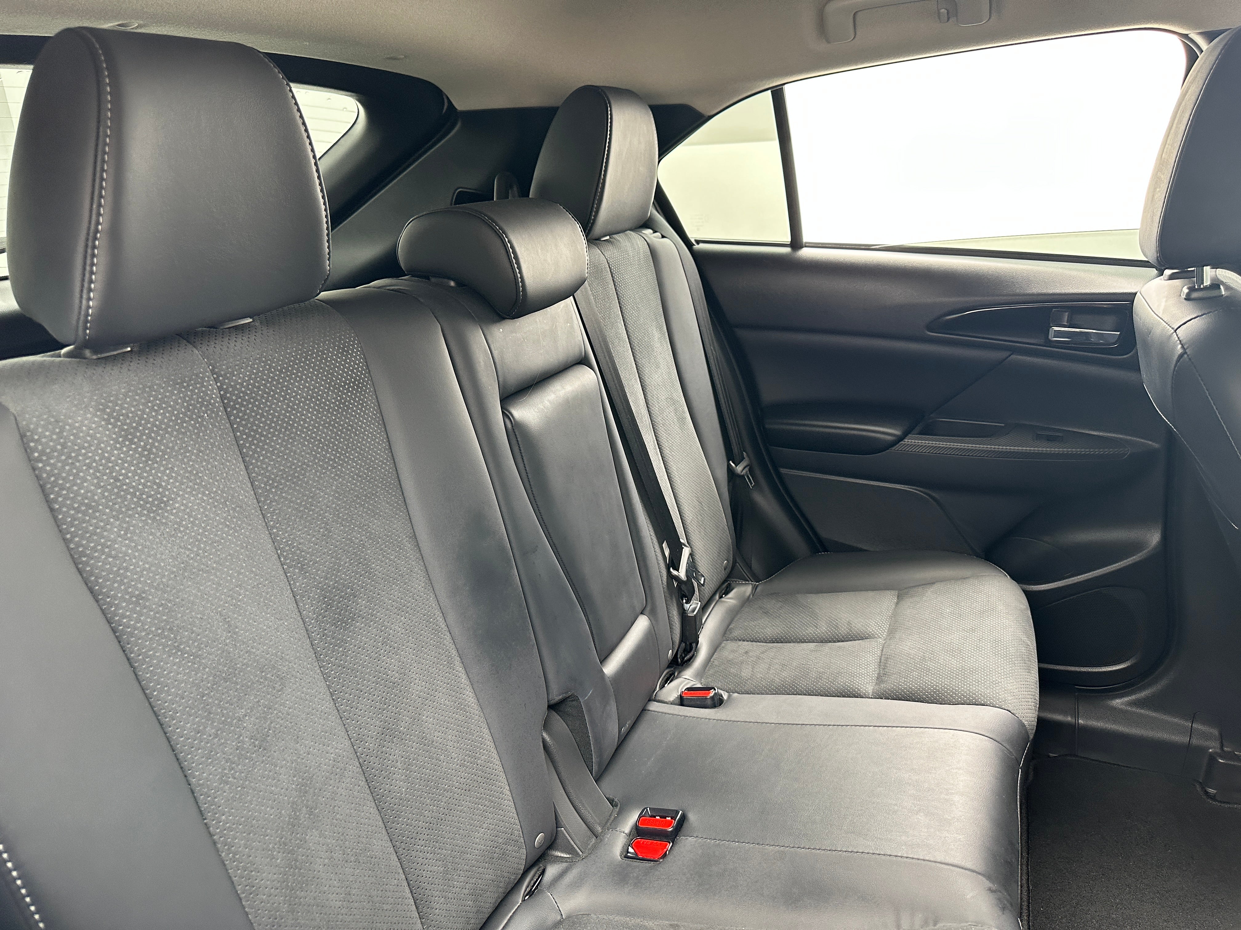 2022 Mitsubishi Eclipse Cross SE 6