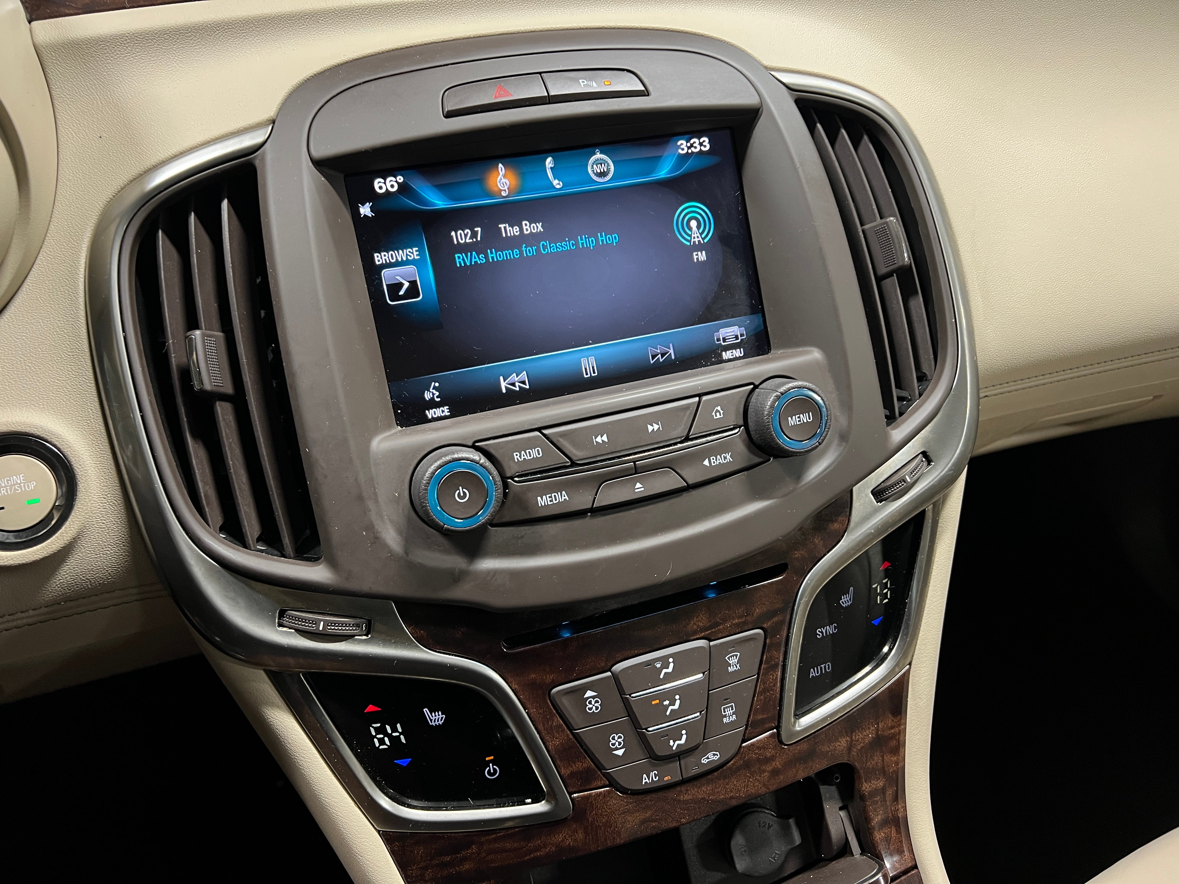 2014 Buick LaCrosse Leather Group 3