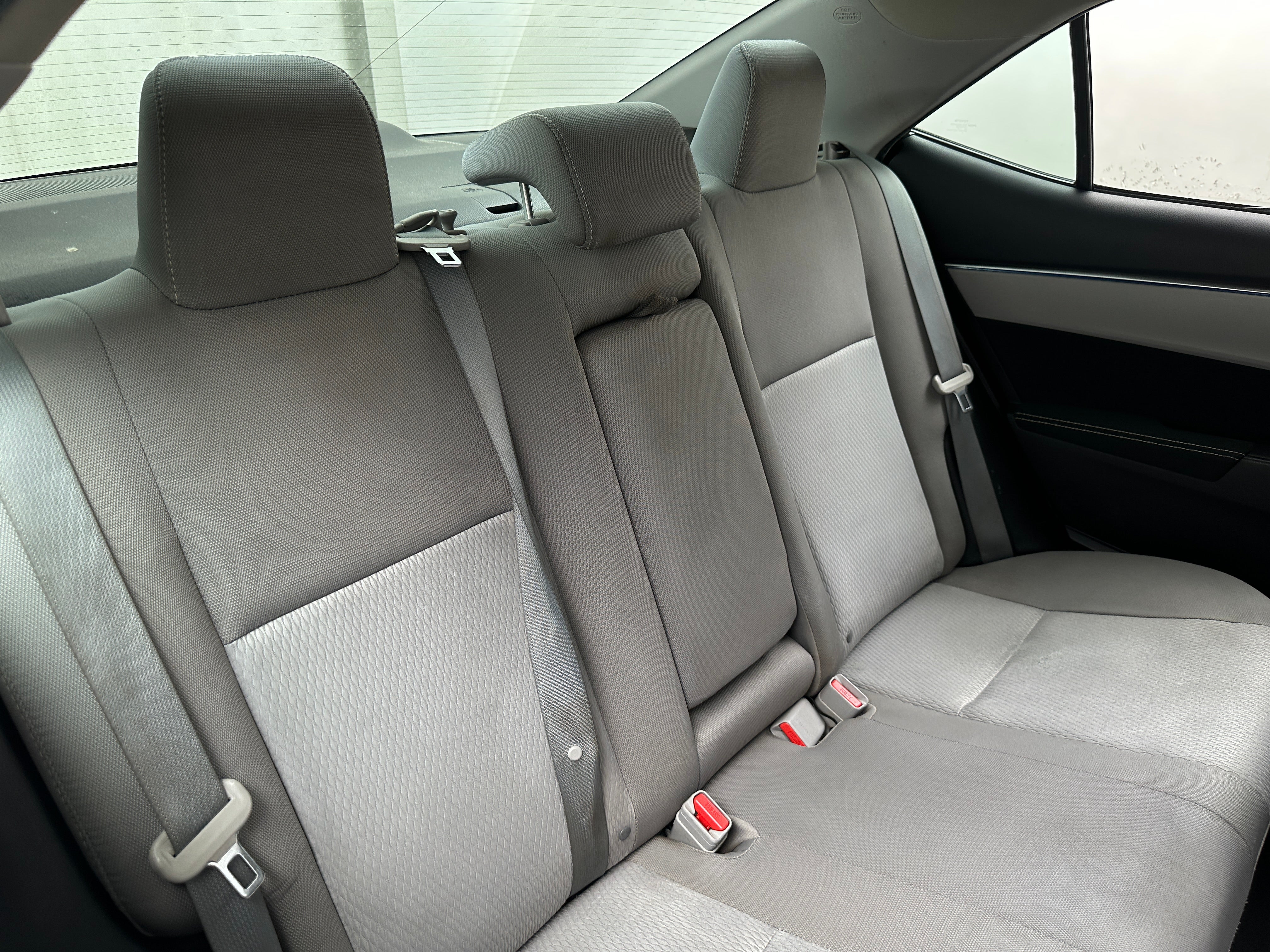 2016 Toyota Corolla LE 6