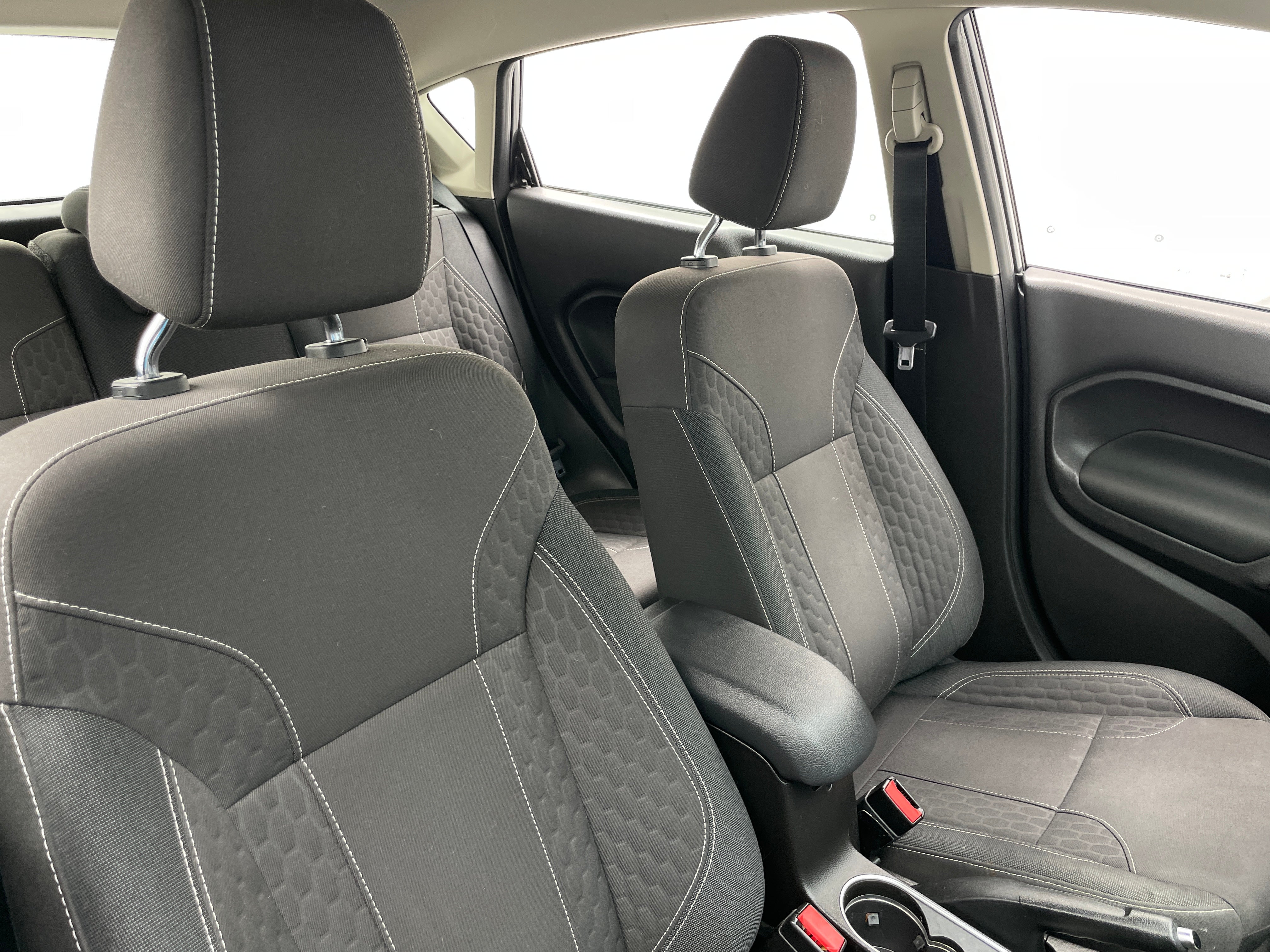 2019 Ford Fiesta SE 2