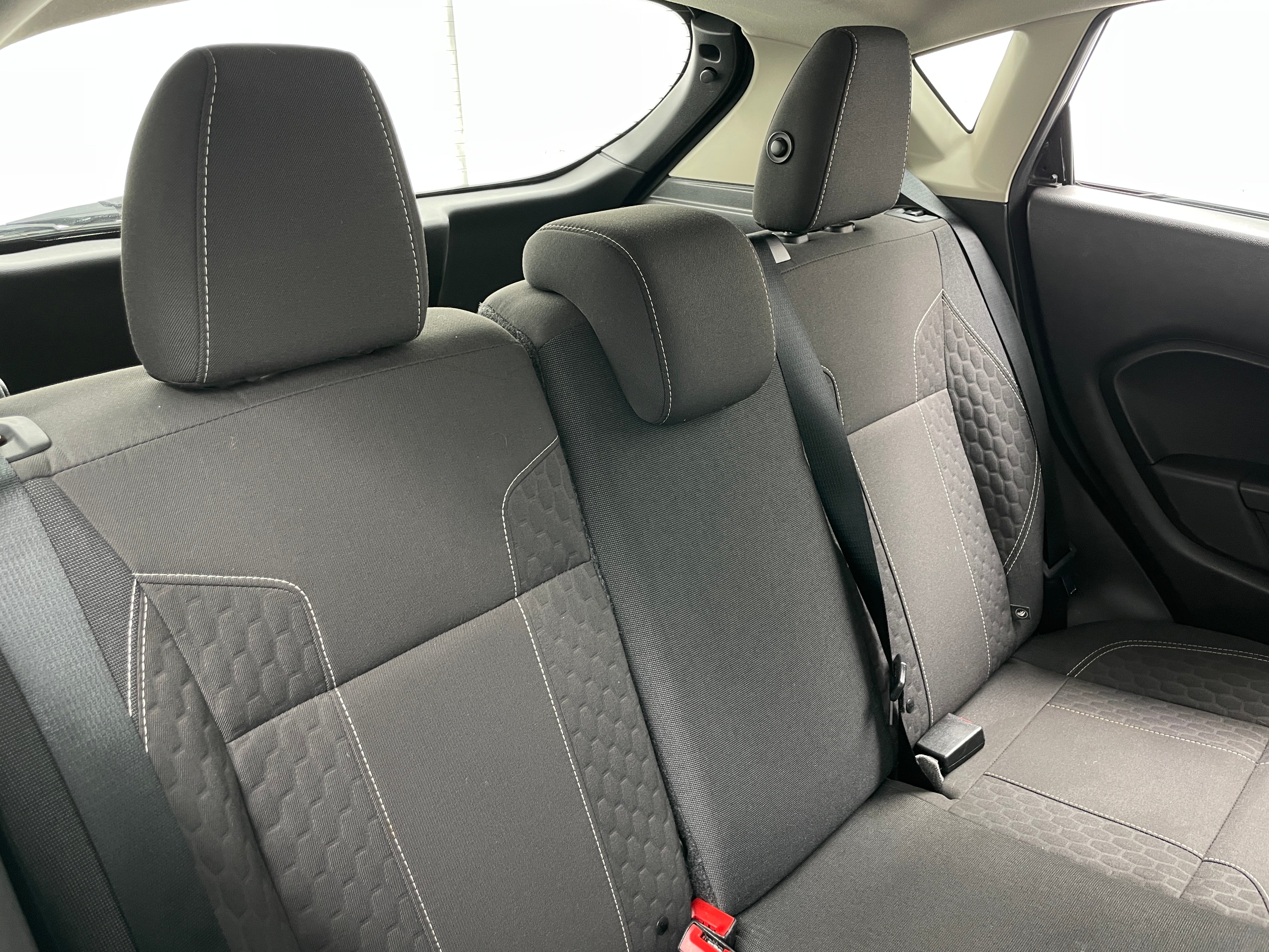 2019 Ford Fiesta SE 6