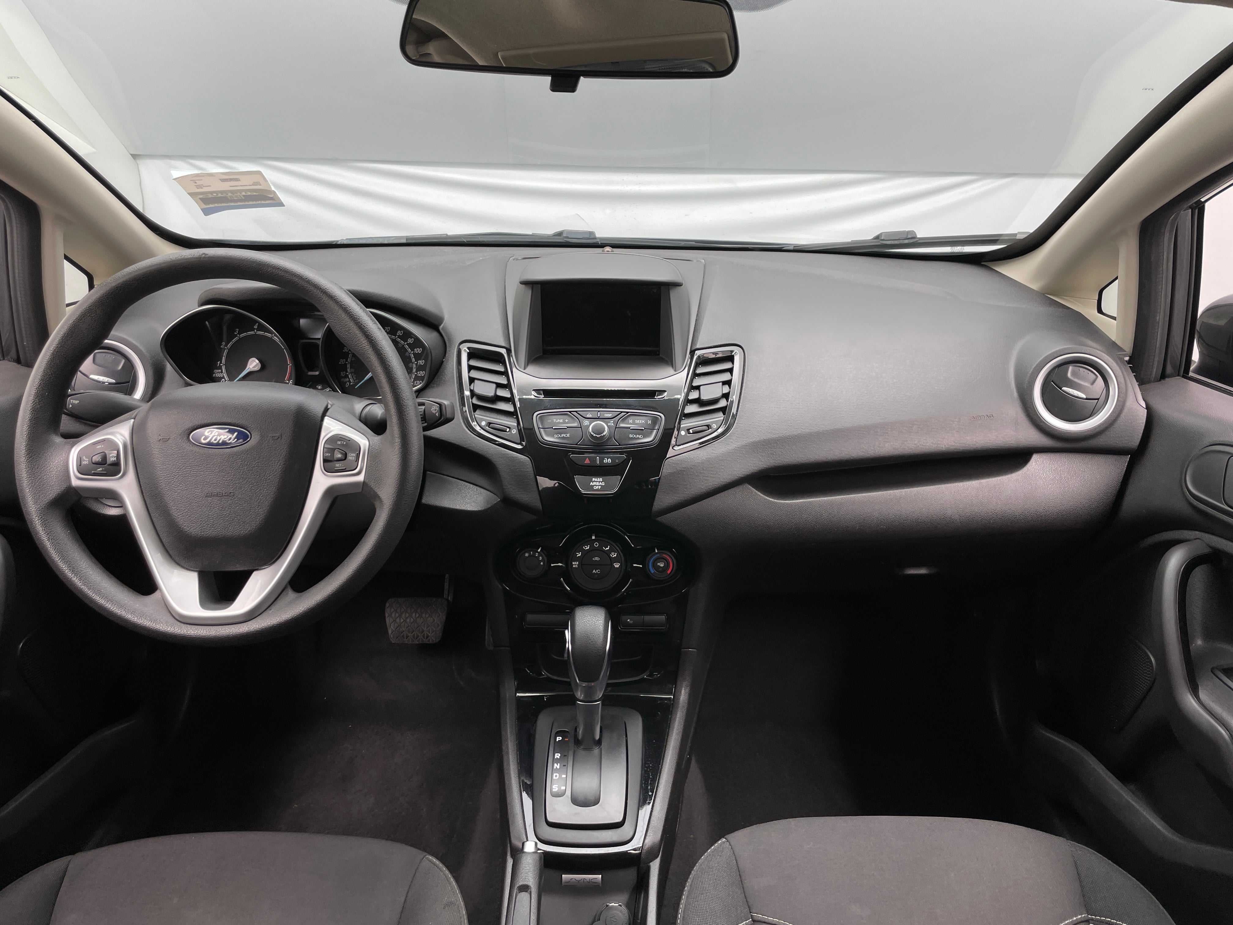 2019 Ford Fiesta SE 3