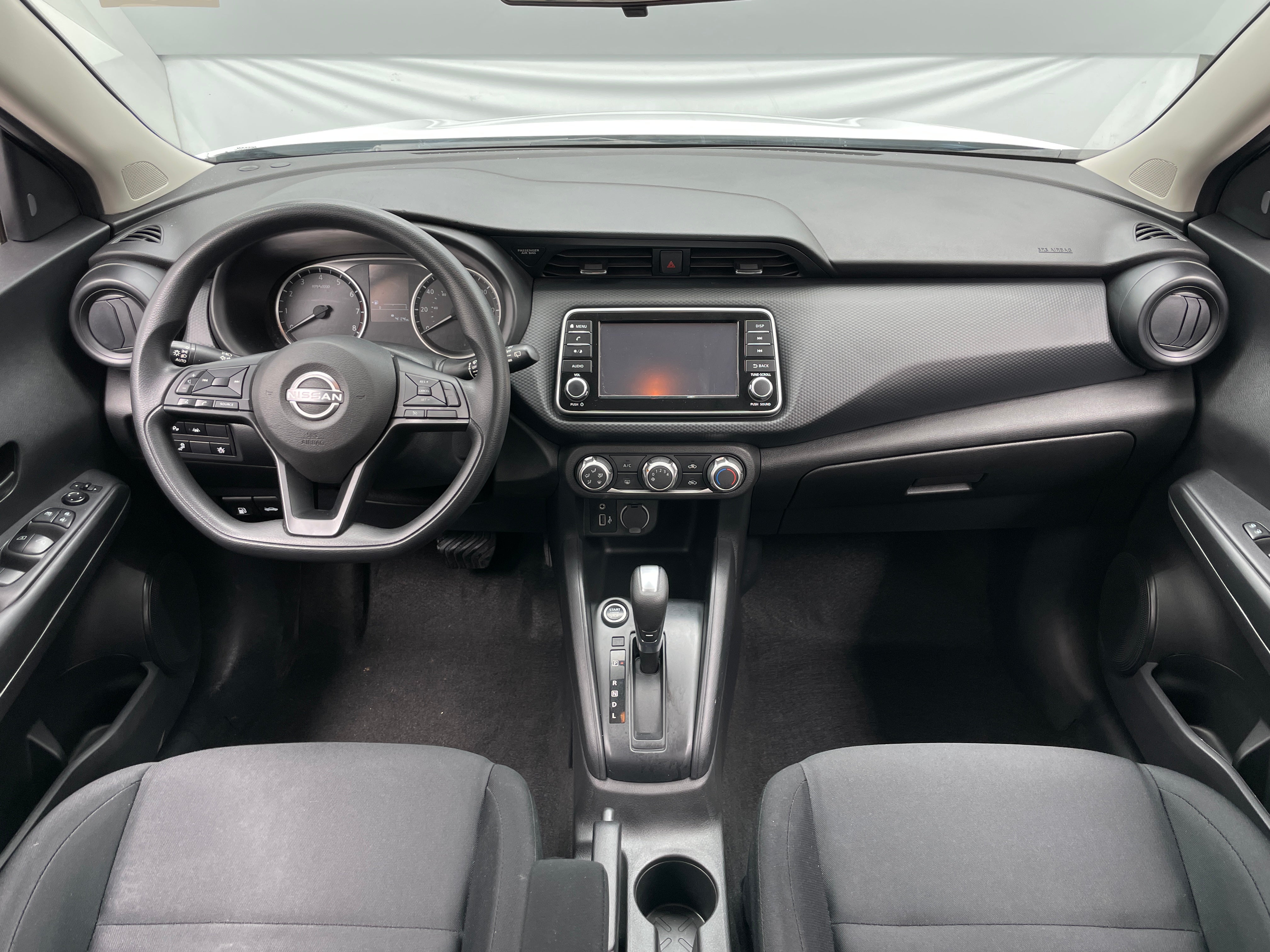 2023 Nissan Kicks S 3