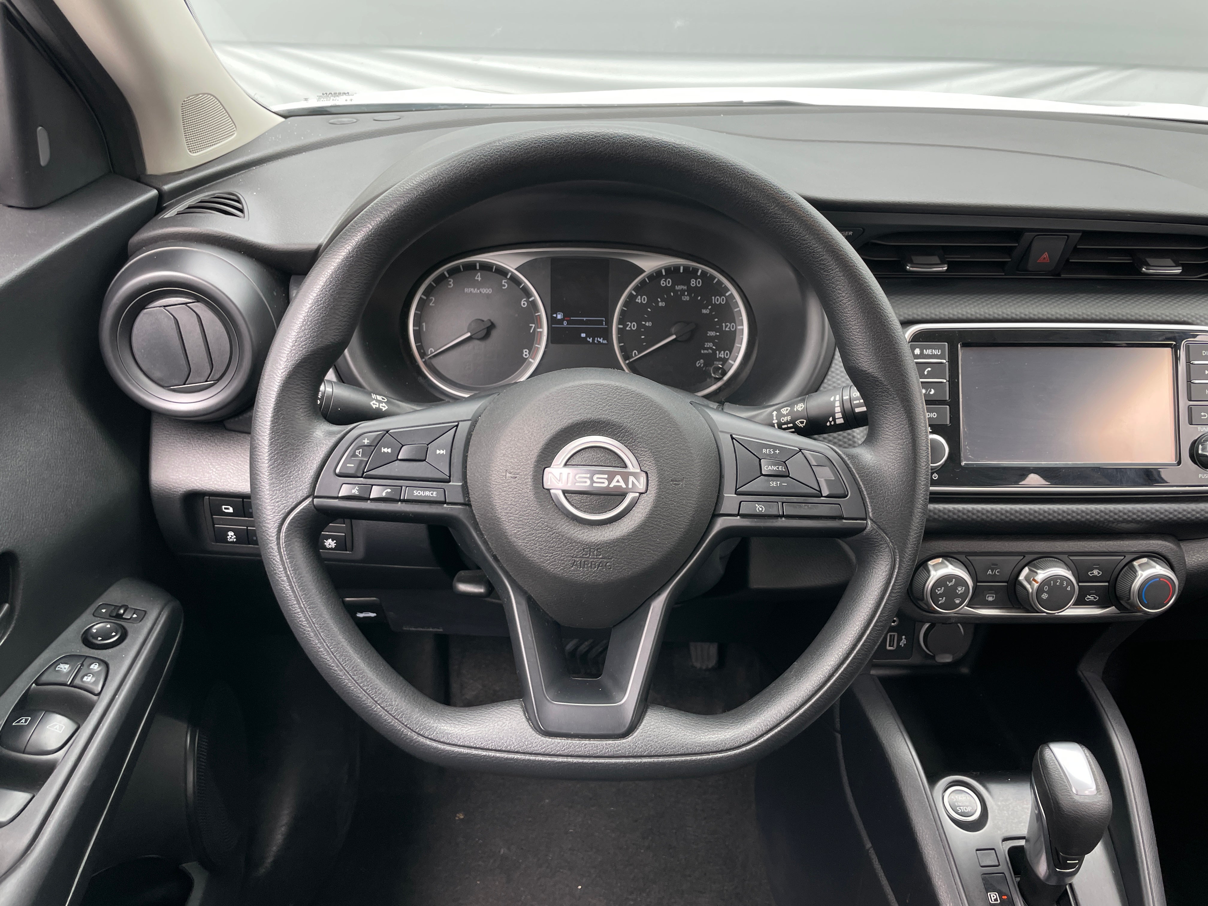 2023 Nissan Kicks S 5