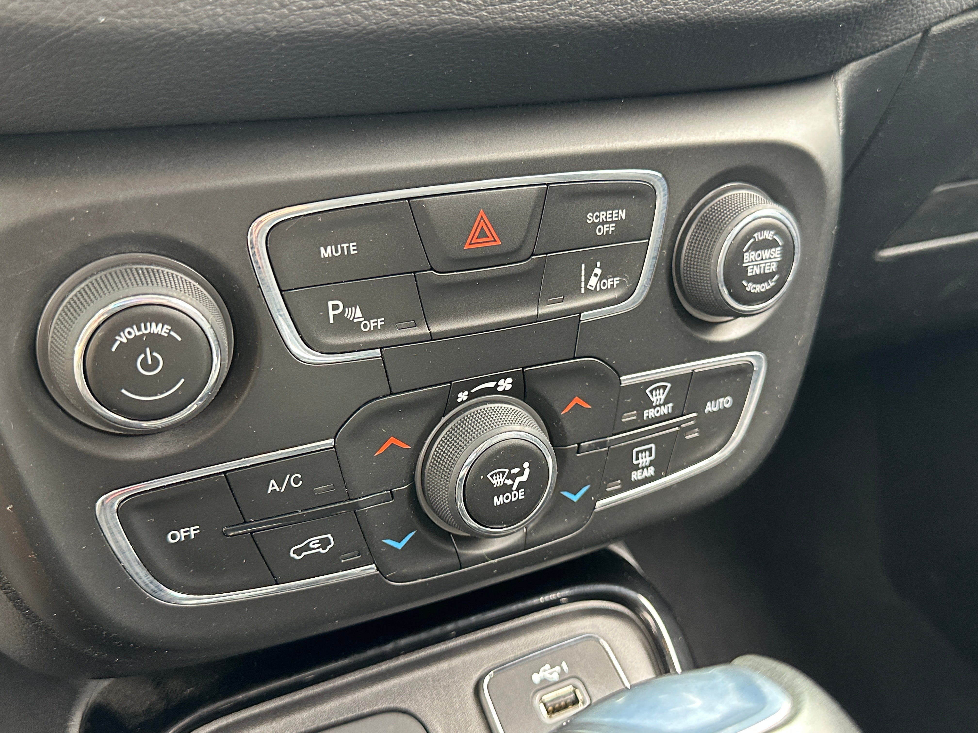 2021 Jeep Compass Limited 3