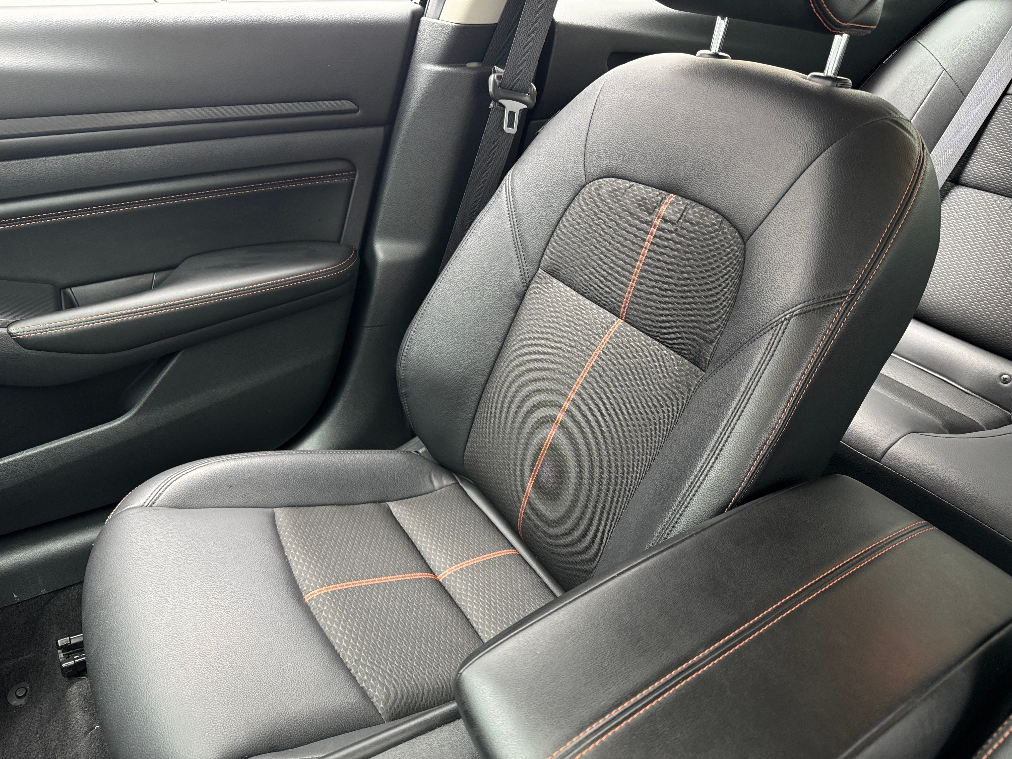 2020 Nissan Altima SR 2
