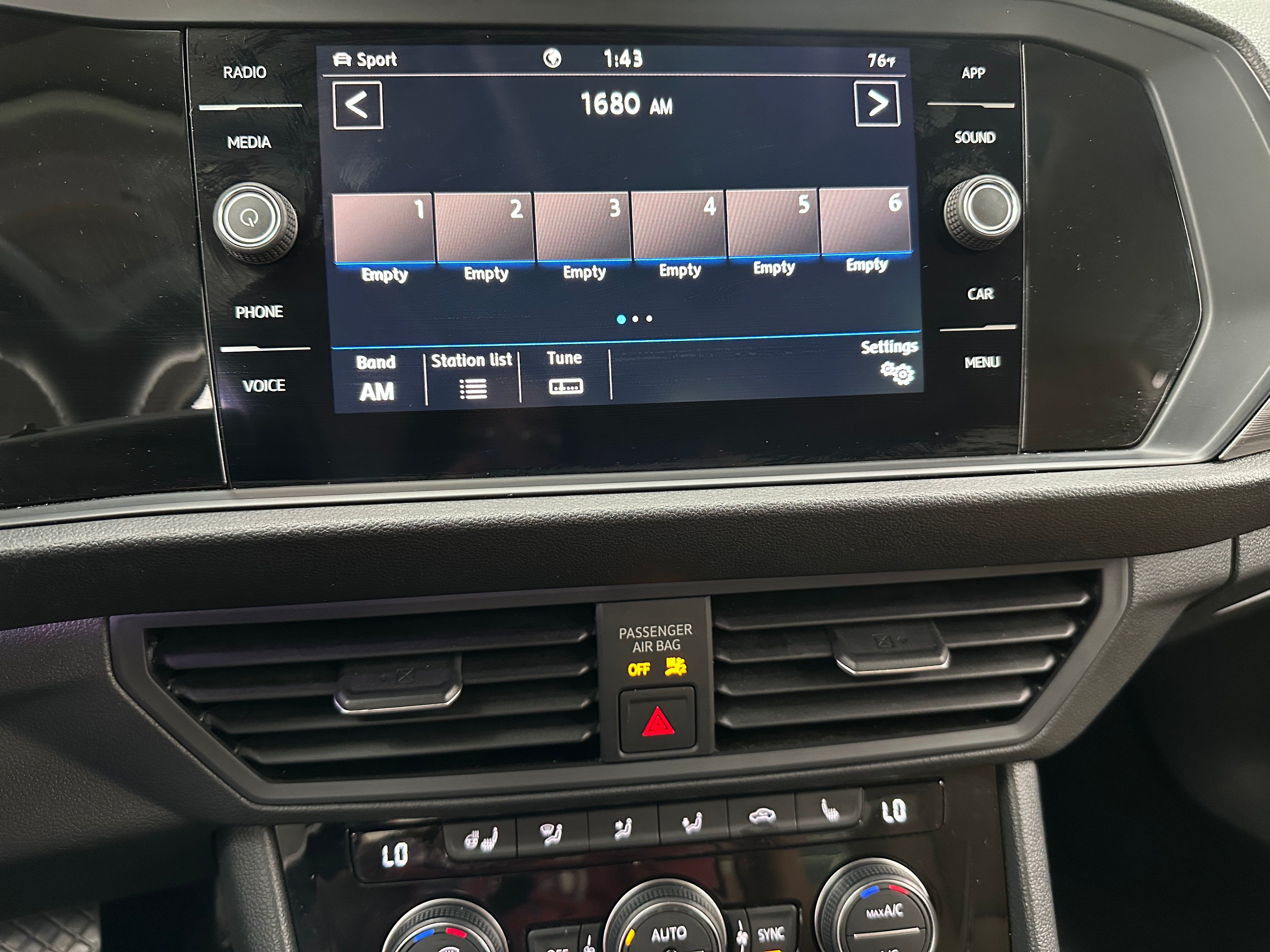 2020 Volkswagen Jetta SEL 3
