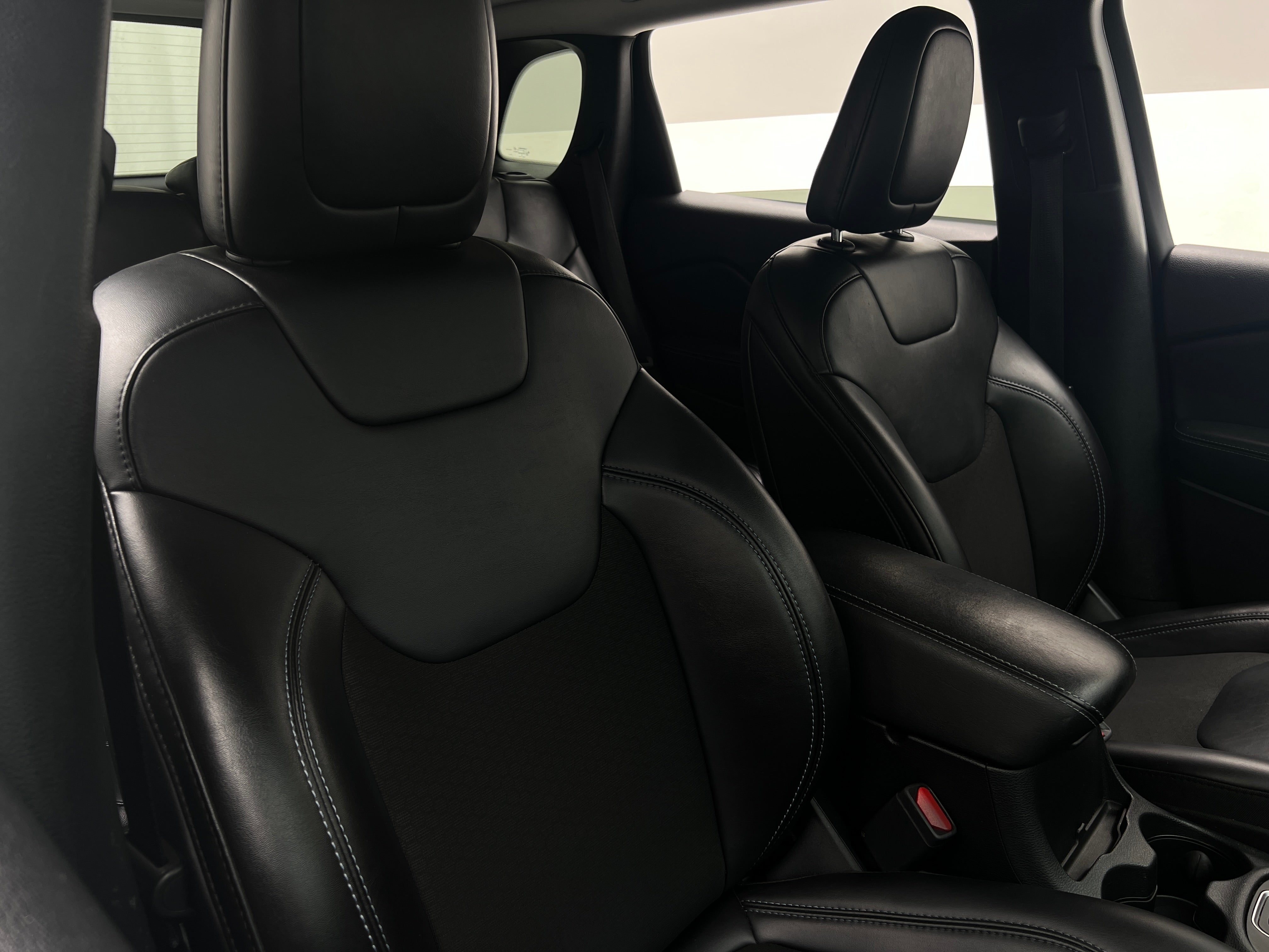 2020 Jeep Cherokee Latitude 2