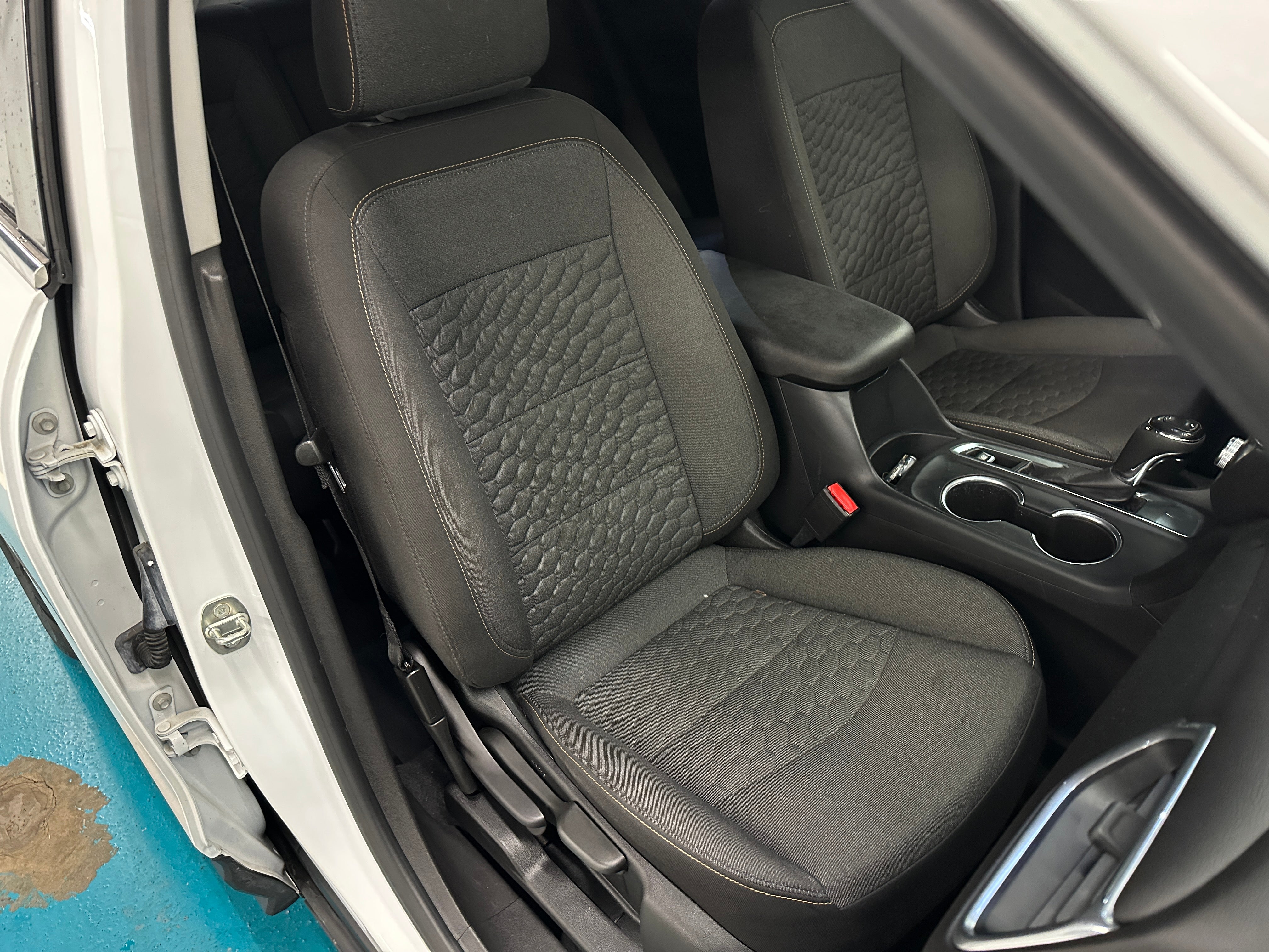 2020 Chevrolet Equinox LT 2