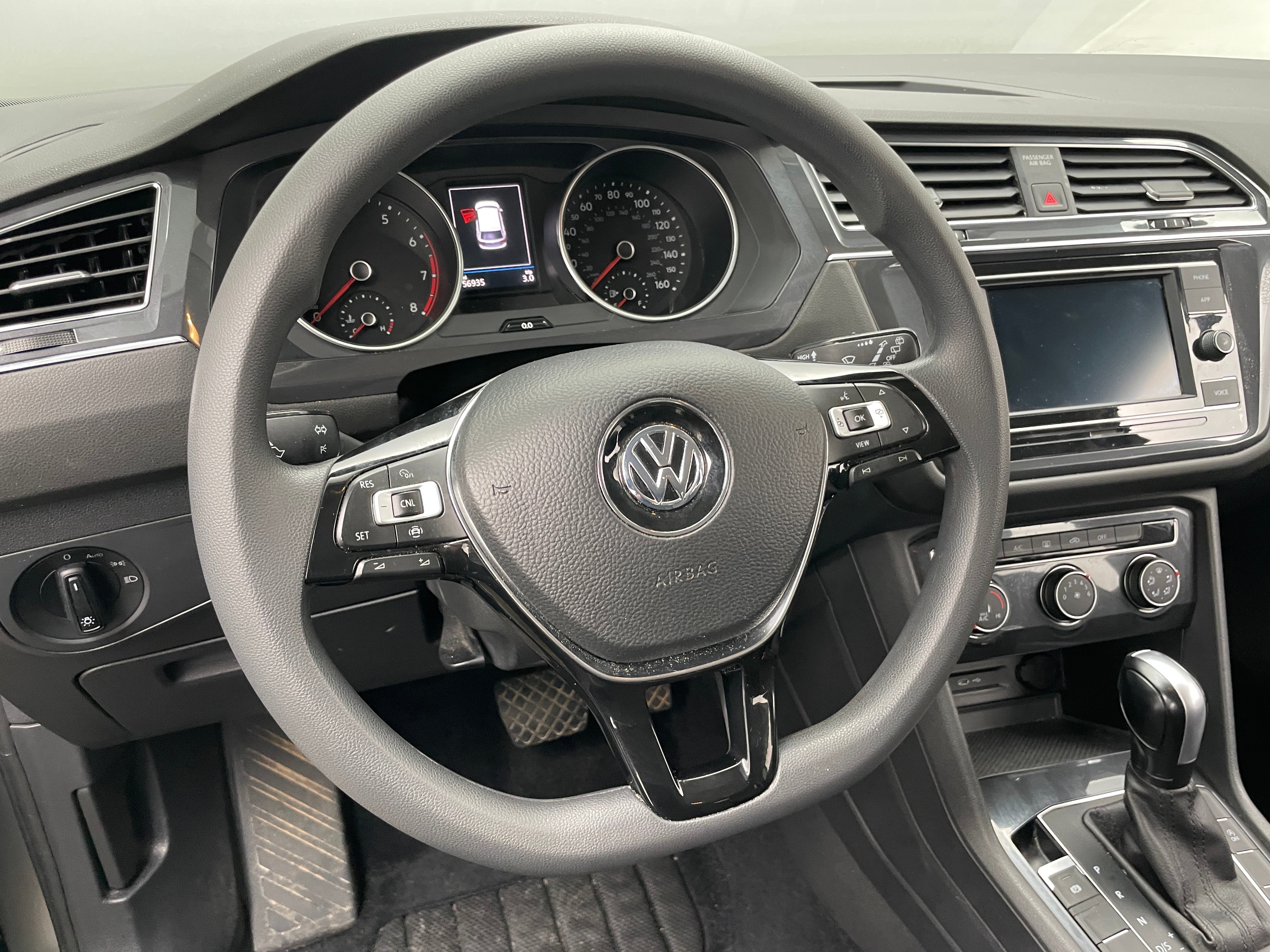 2021 Volkswagen Tiguan S 5