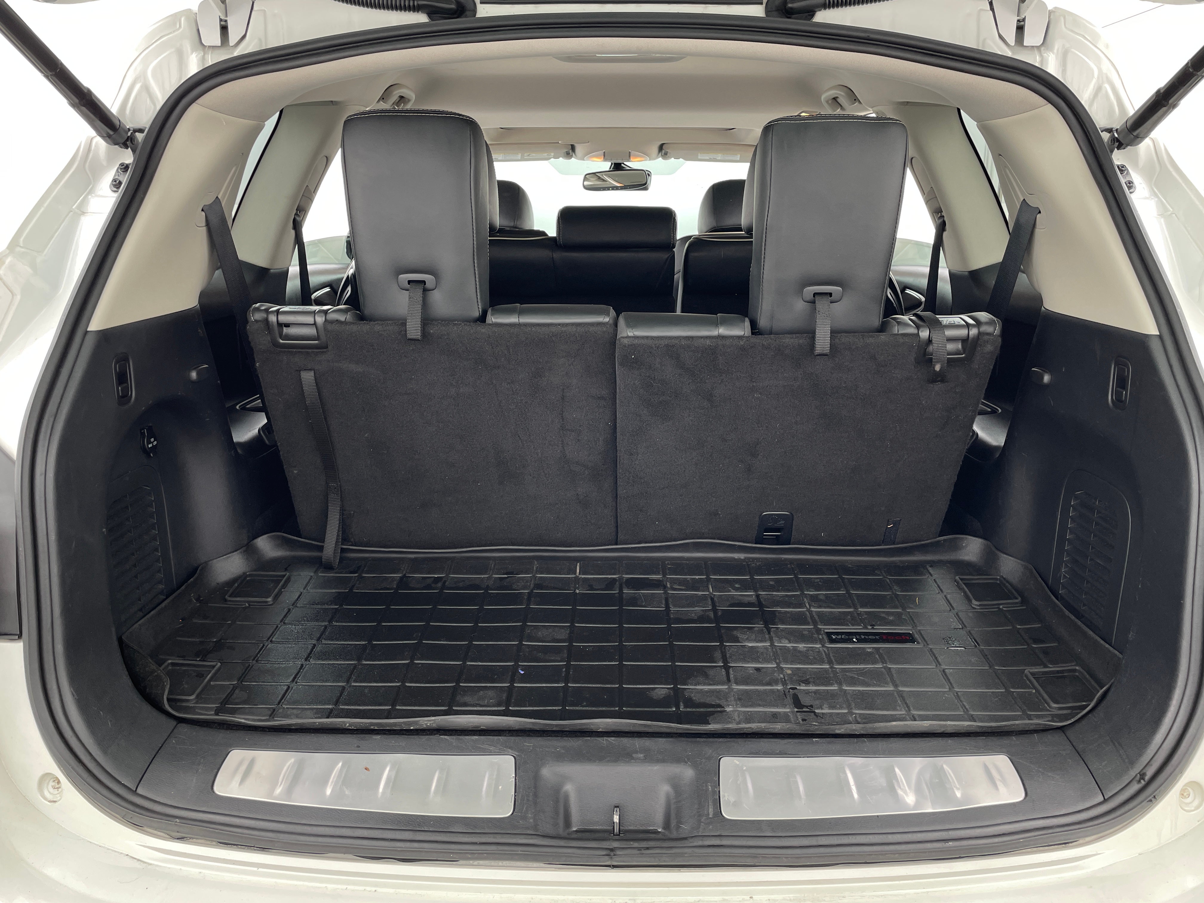 2019 INFINITI QX60 Luxe 6