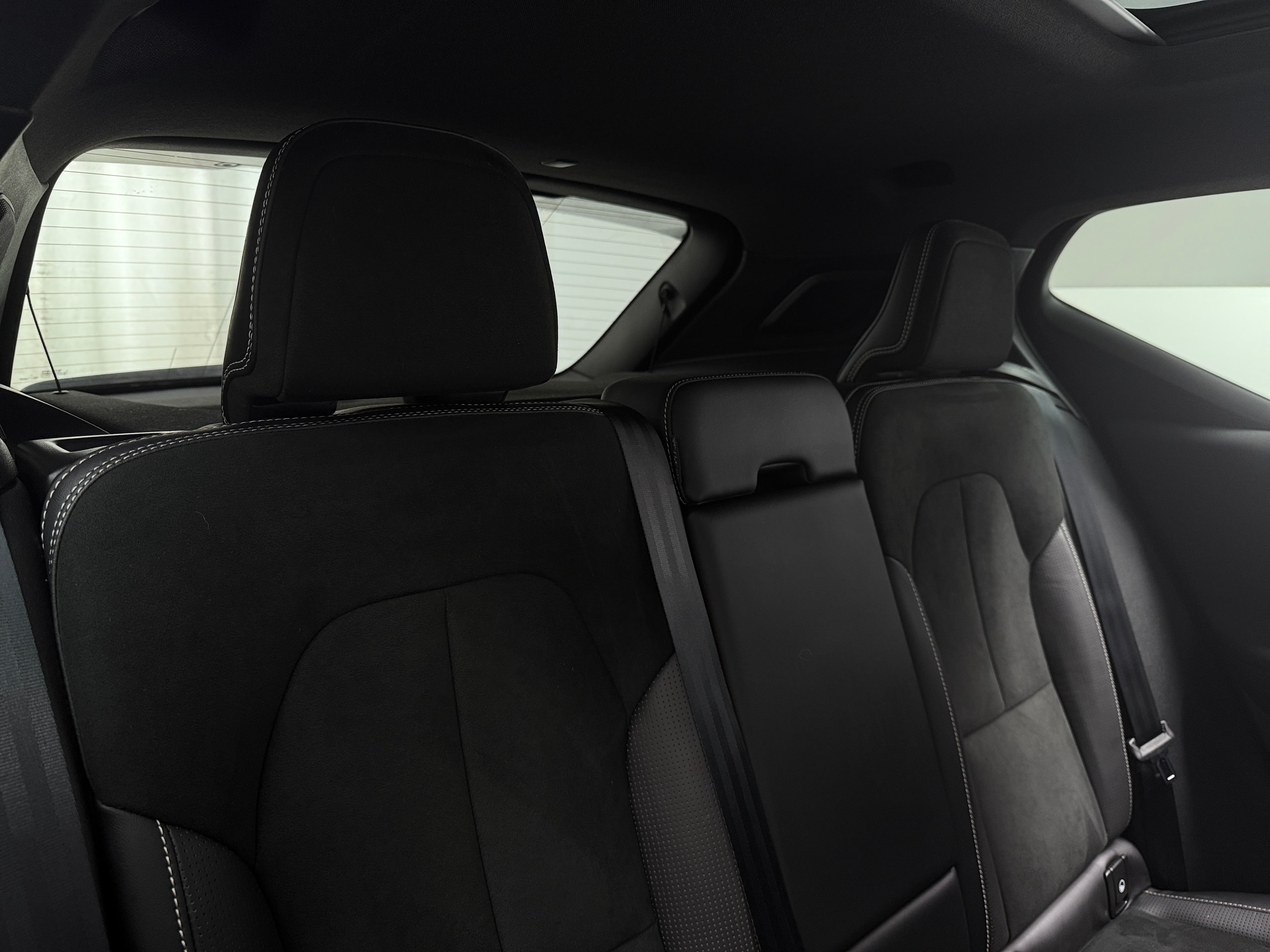 2021 Volvo XC40 Recharge Core 5