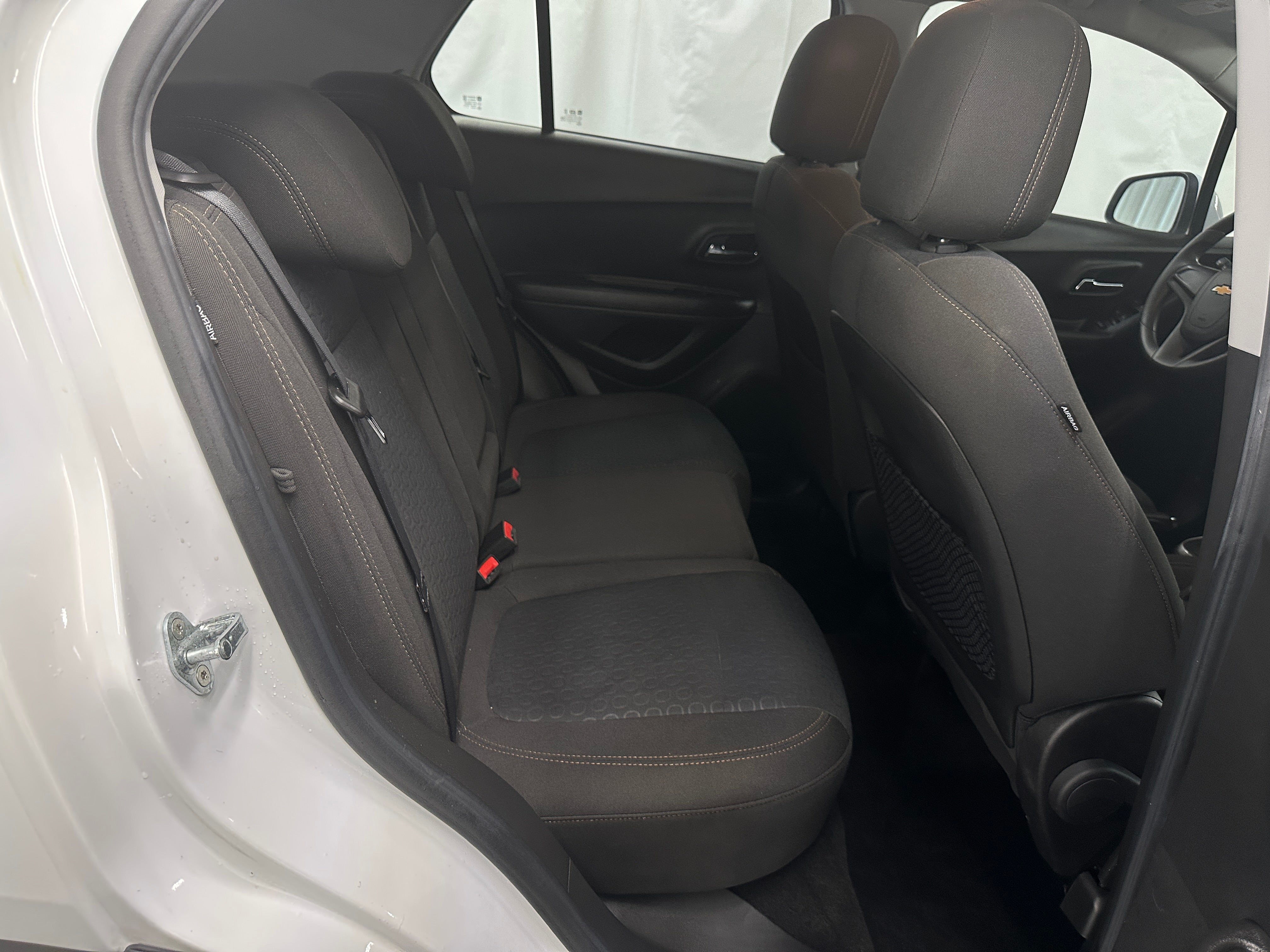 2020 Chevrolet Trax LS 6