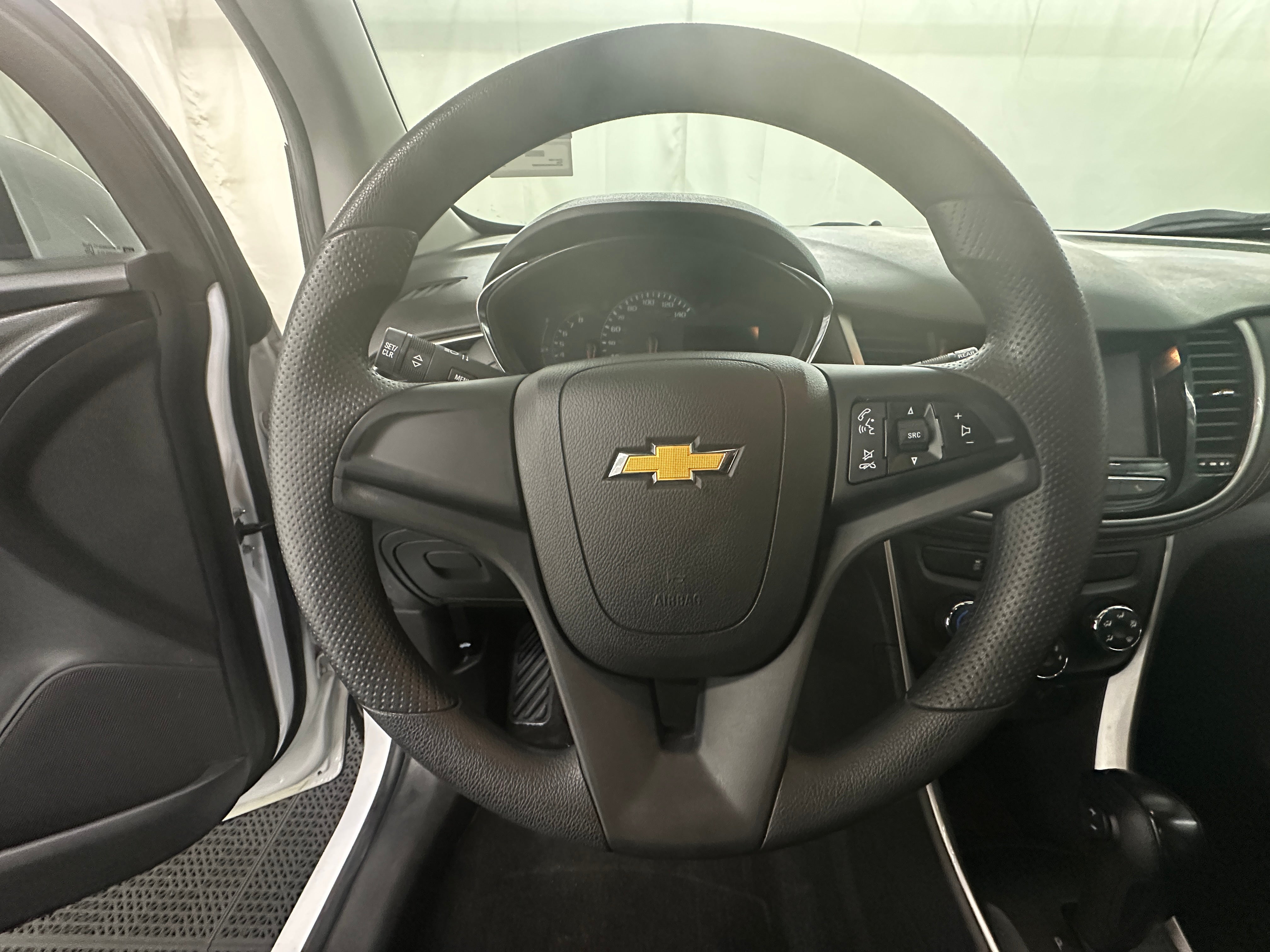 2020 Chevrolet Trax LS 5