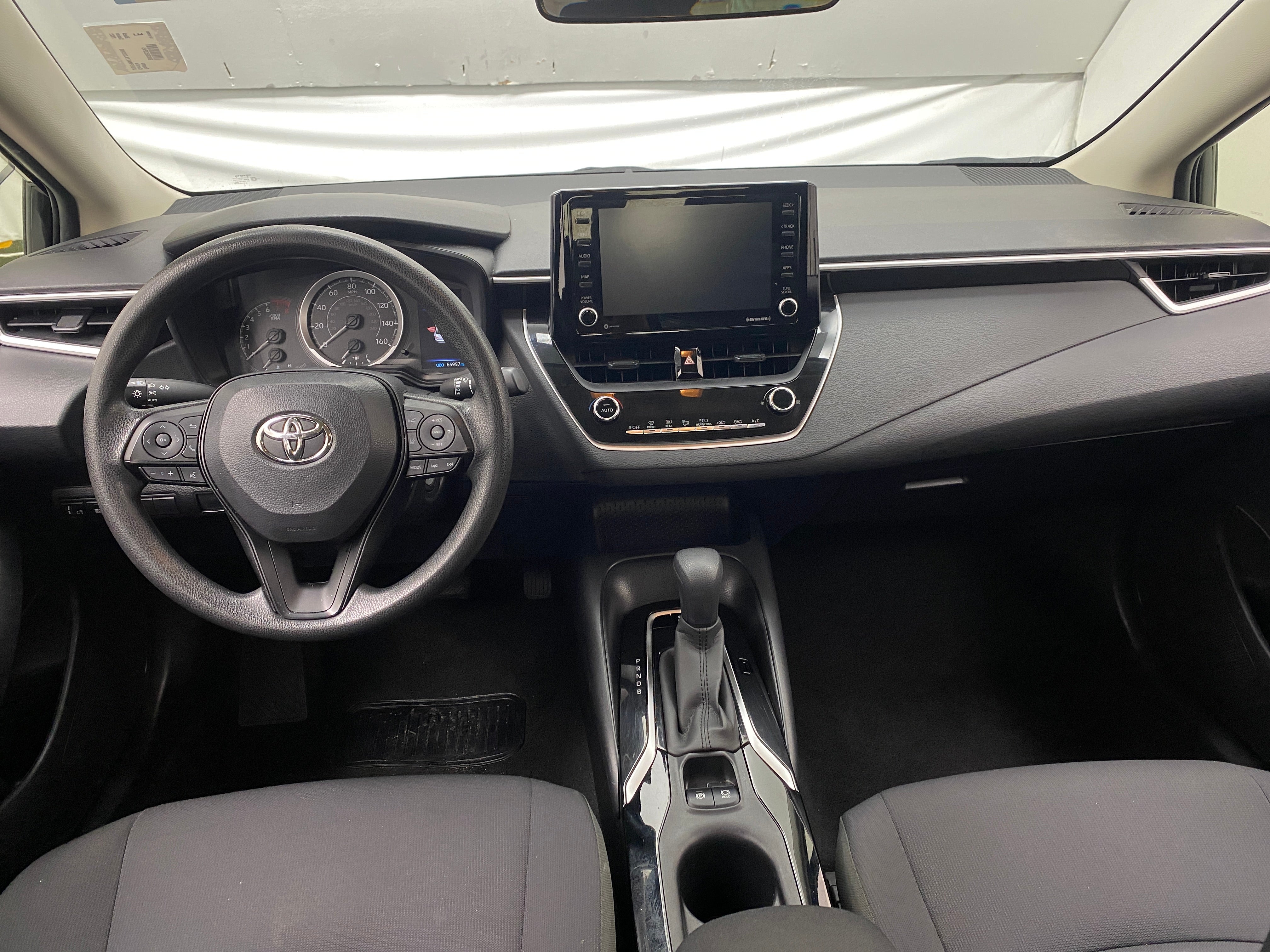 2022 Toyota Corolla LE 3