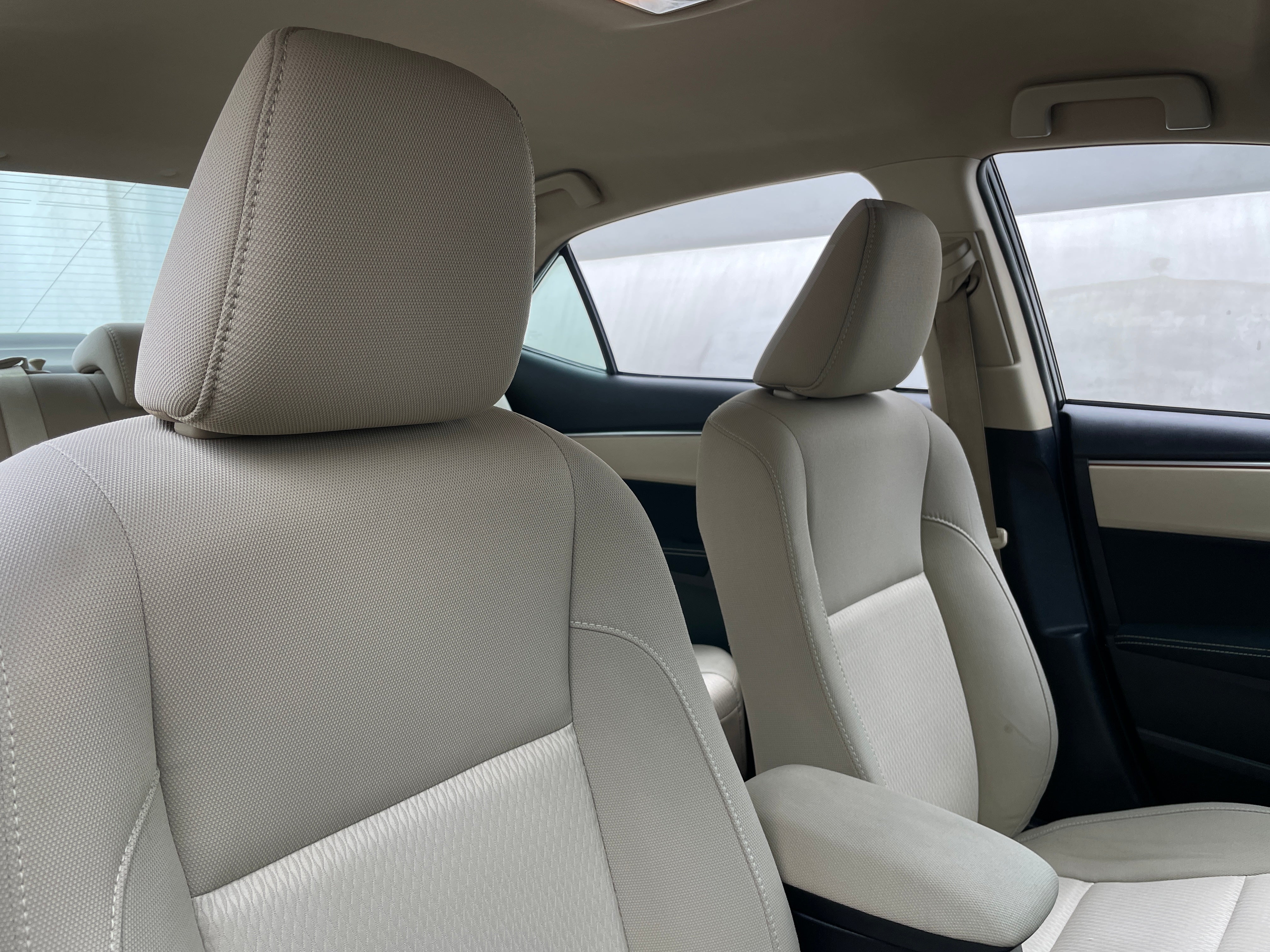 2014 Toyota Corolla LE 2