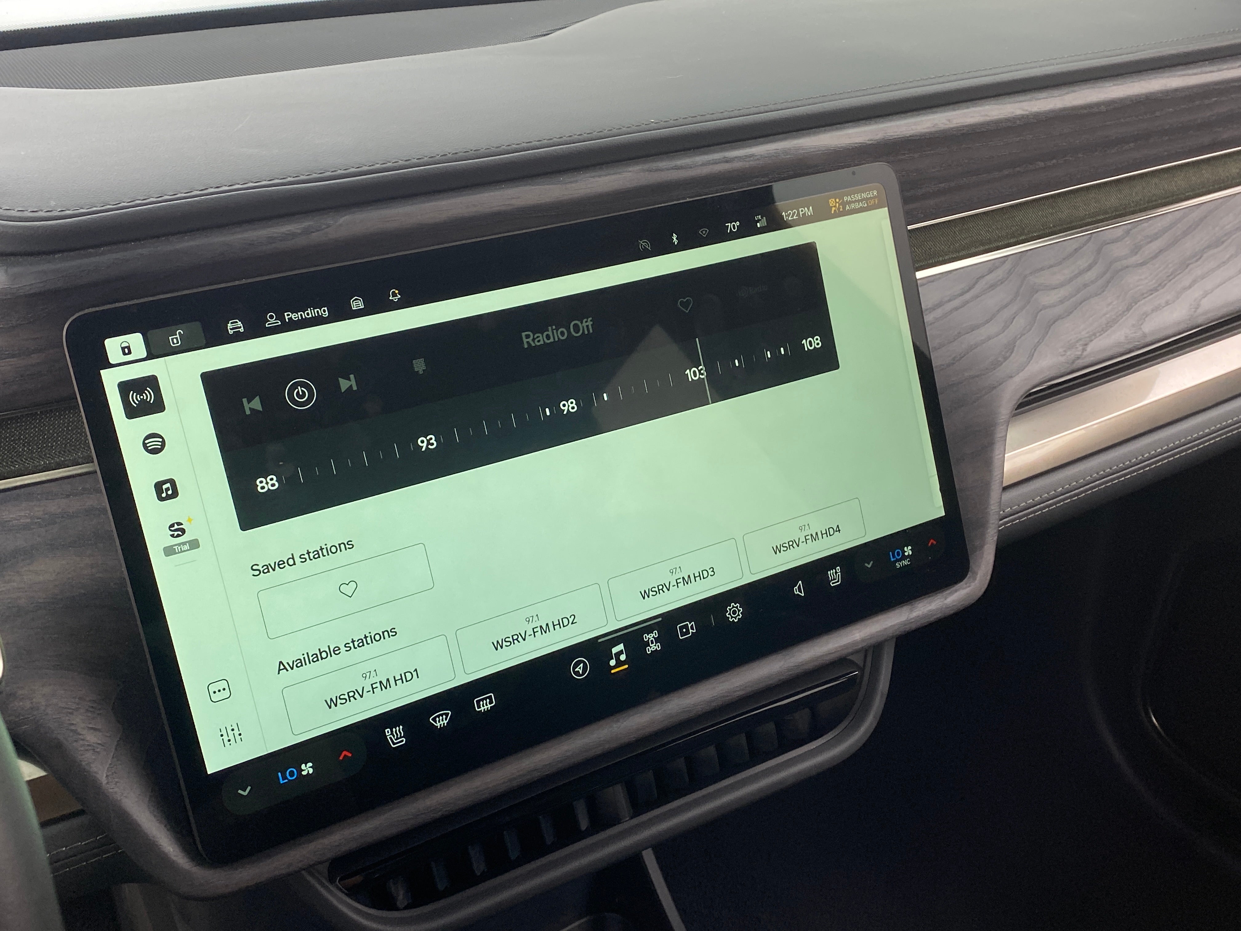 2022 Rivian R1T Adventure 3