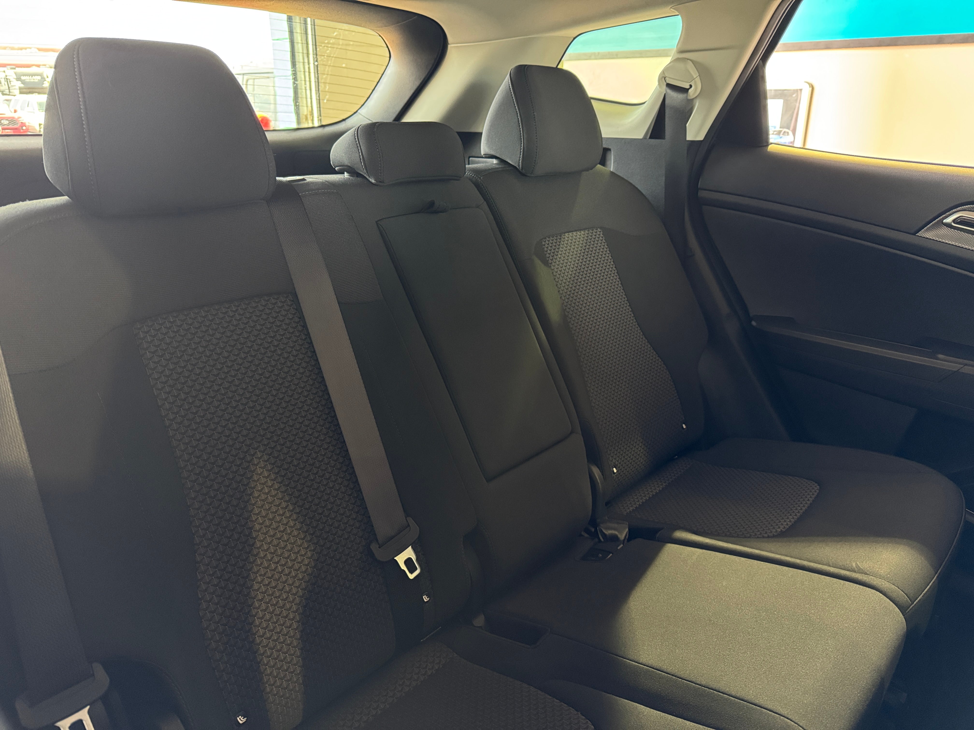 2024 Kia Sportage LX 6
