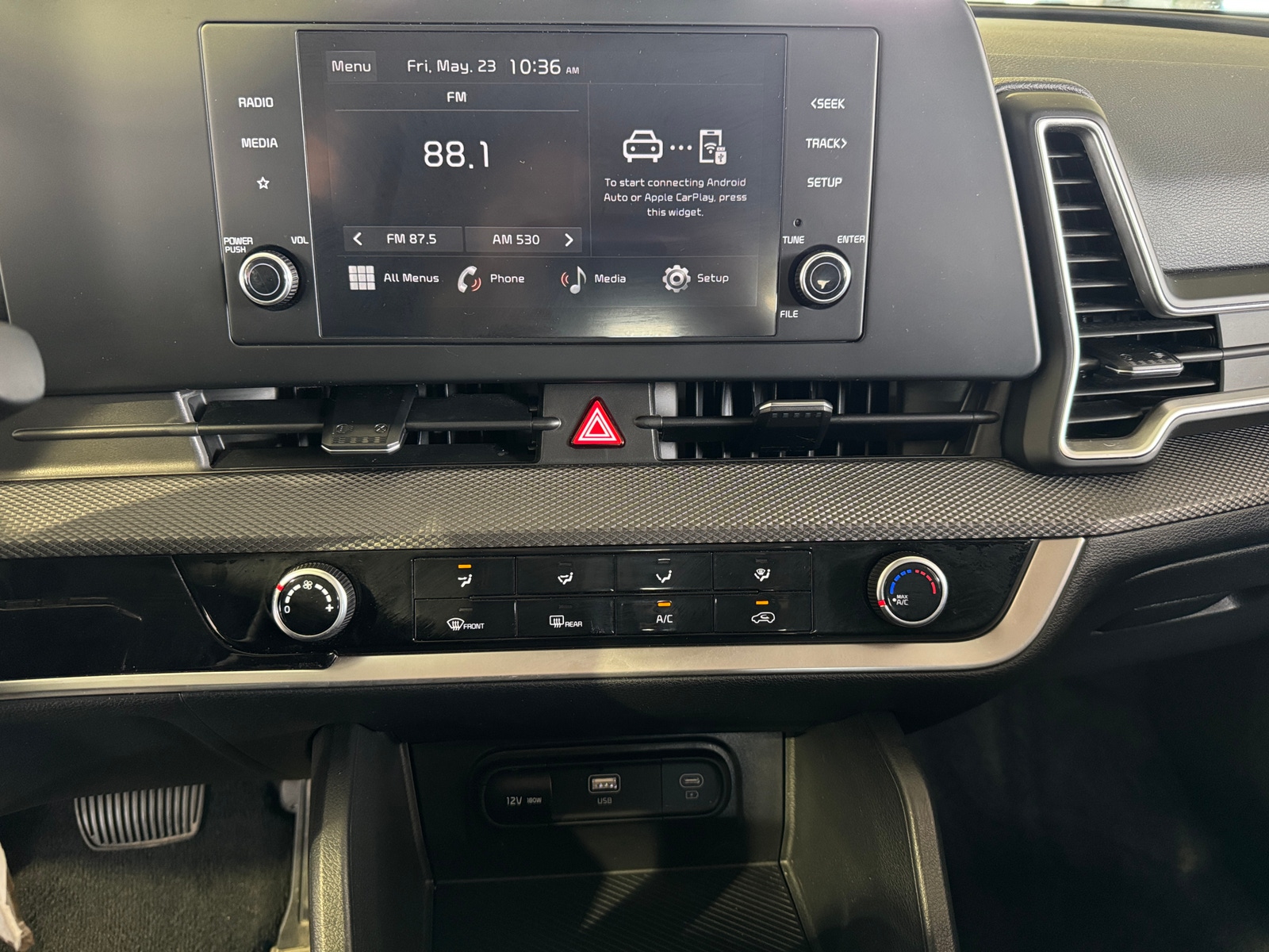 Thumbnail: 2024 Kia Sportage - 4